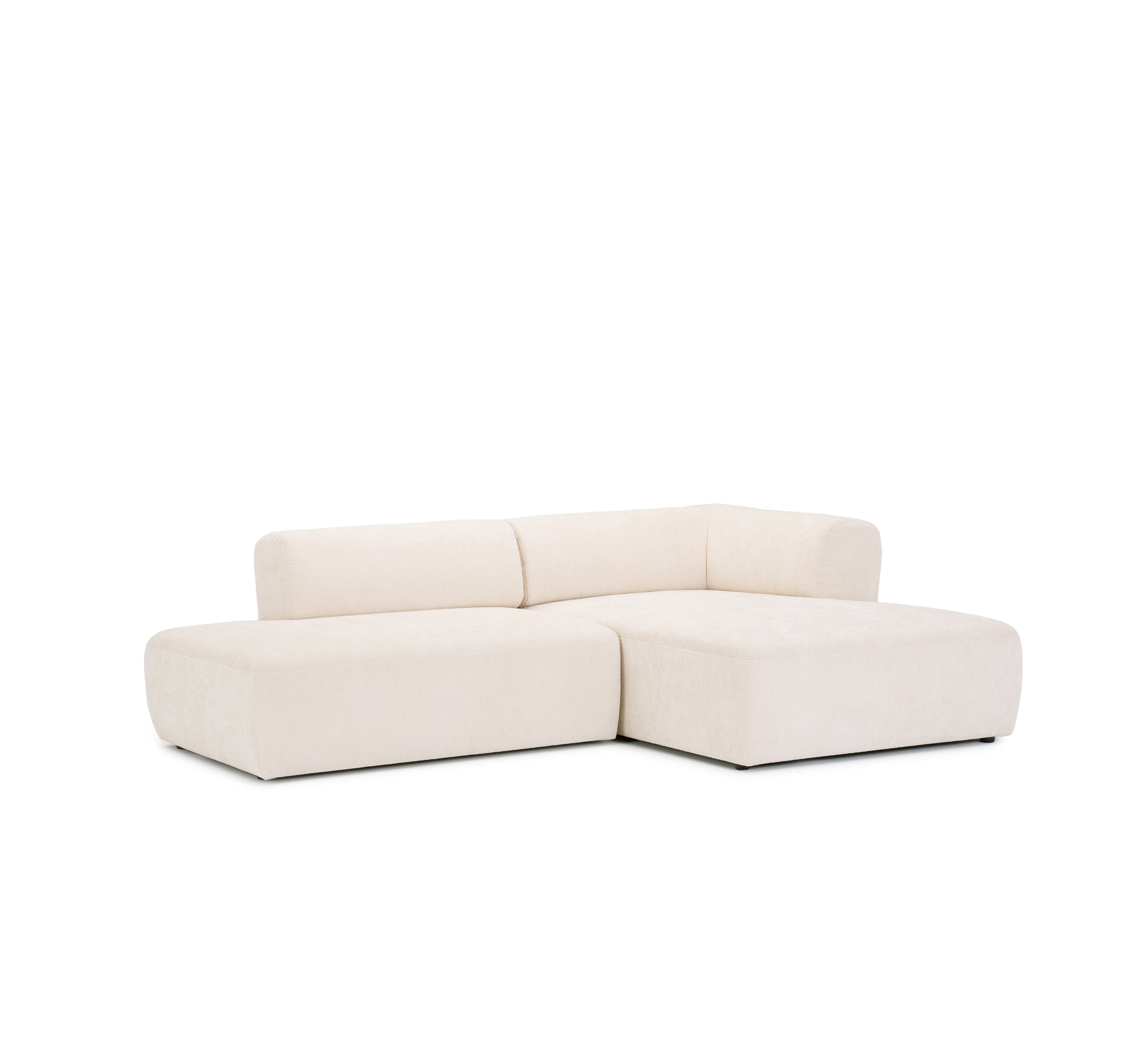 Canapé d’angle droit Lancry en tissu chenille beige Paname Avenue, vue trois-quarts sur fond blanc