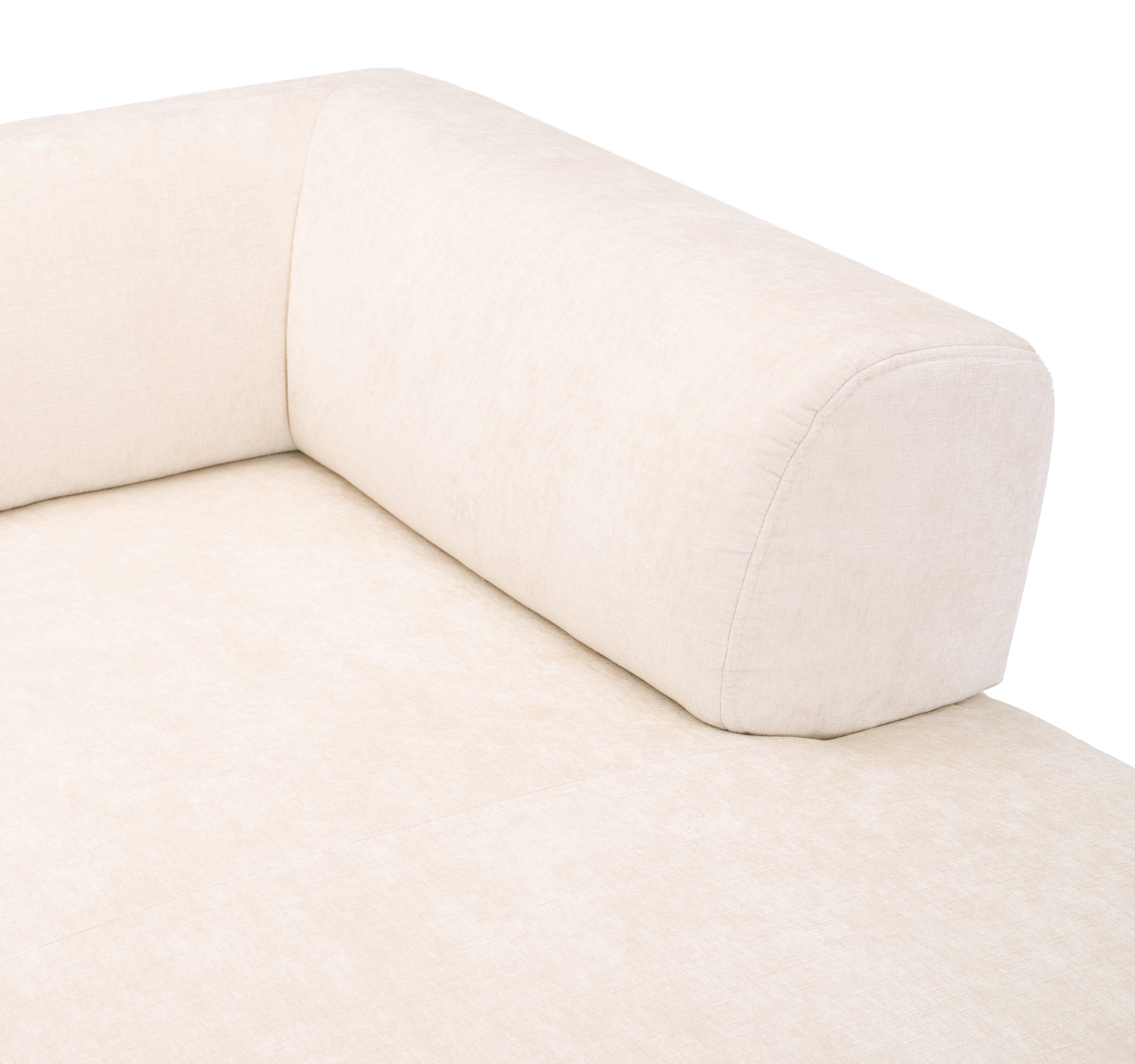 Canapé d’angle droit Lancry en tissu chenille beige Paname Avenue, zoom sur l’accoudoir