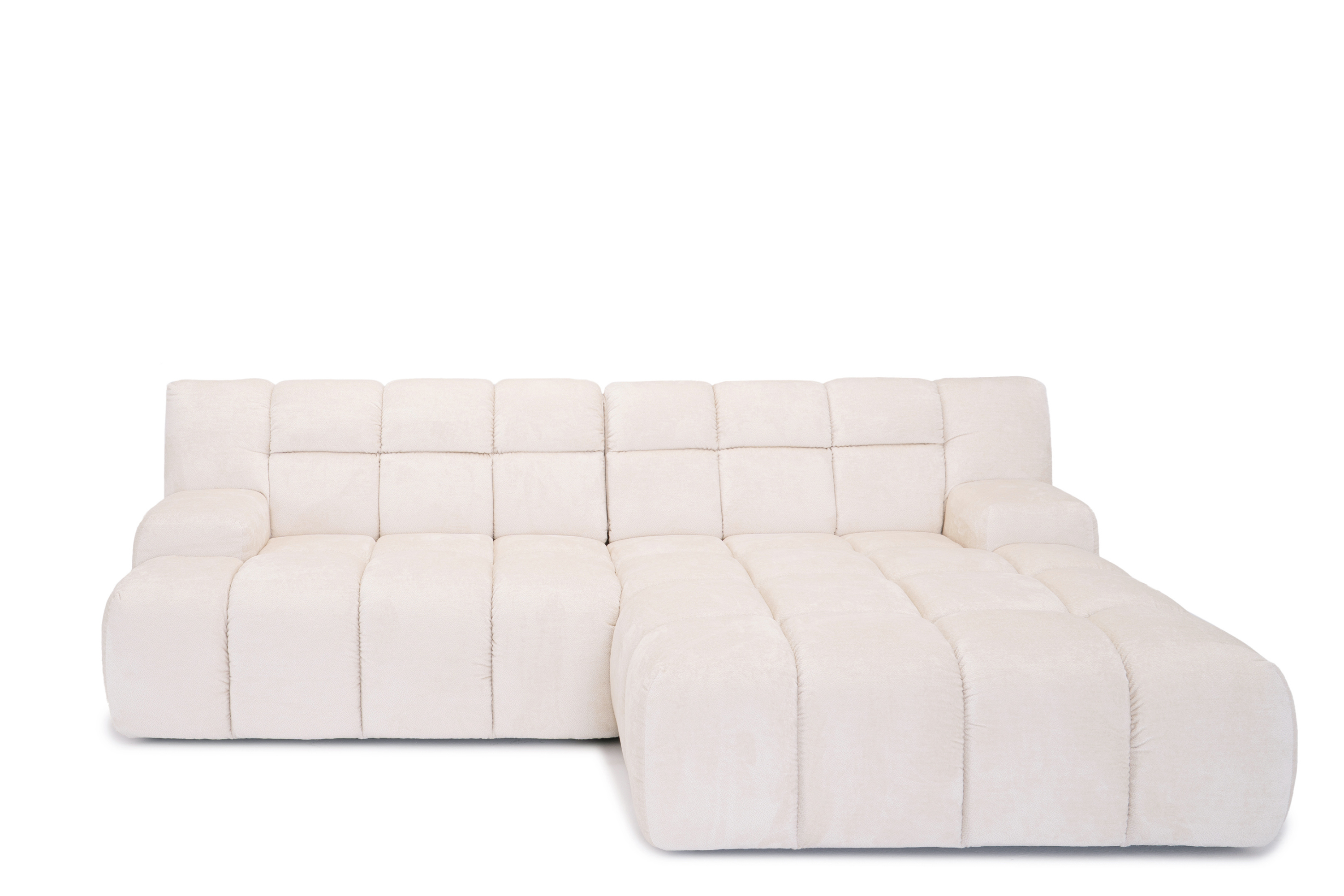 Canapé d’angle droit Caire en tissu chenille crème Paname Avenue, vue de face sur fond blanc