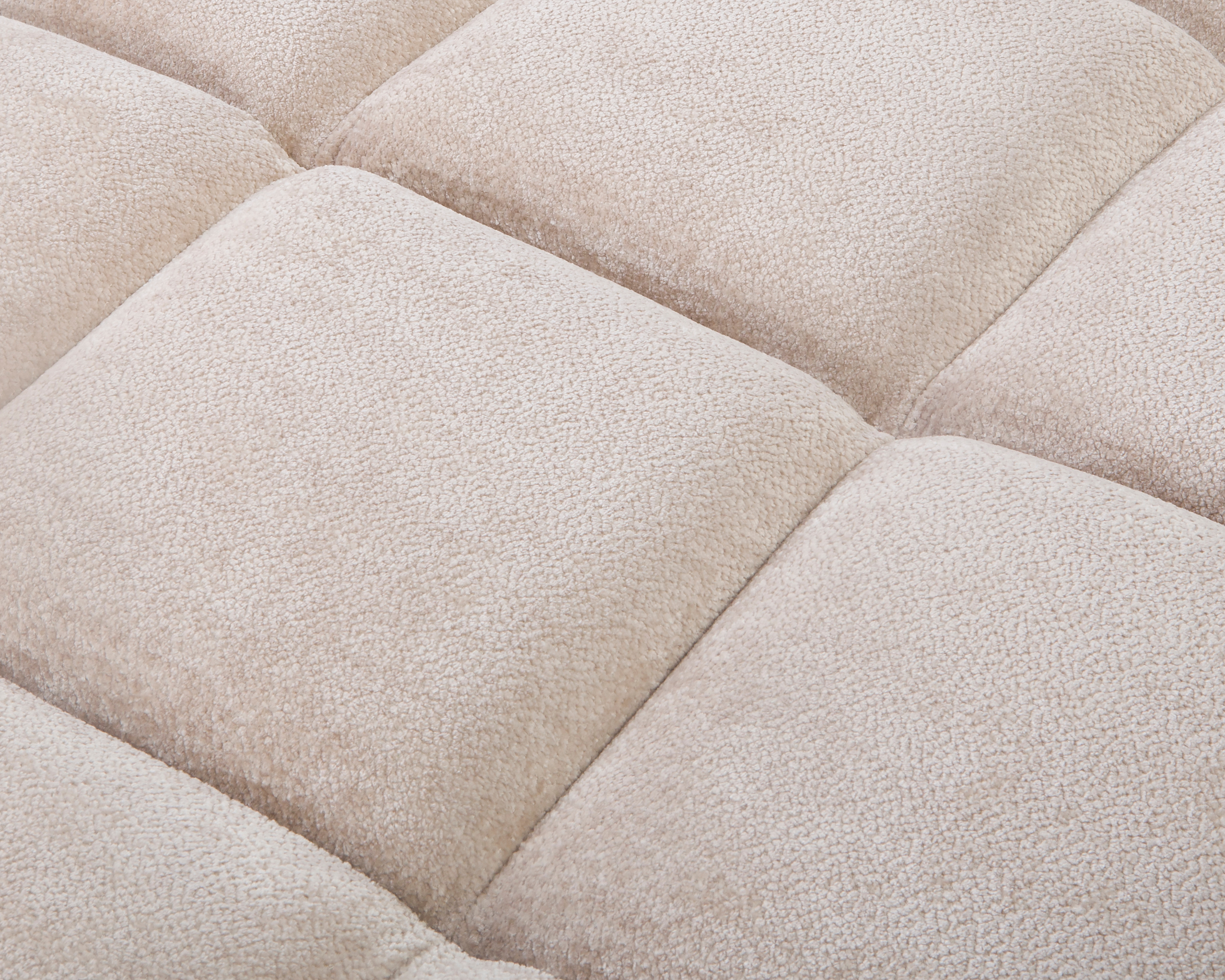 Canapé d’angle droit Fontaine au Roi en tissu chenille beige Paname Avenue, zoom sur le revêtement
