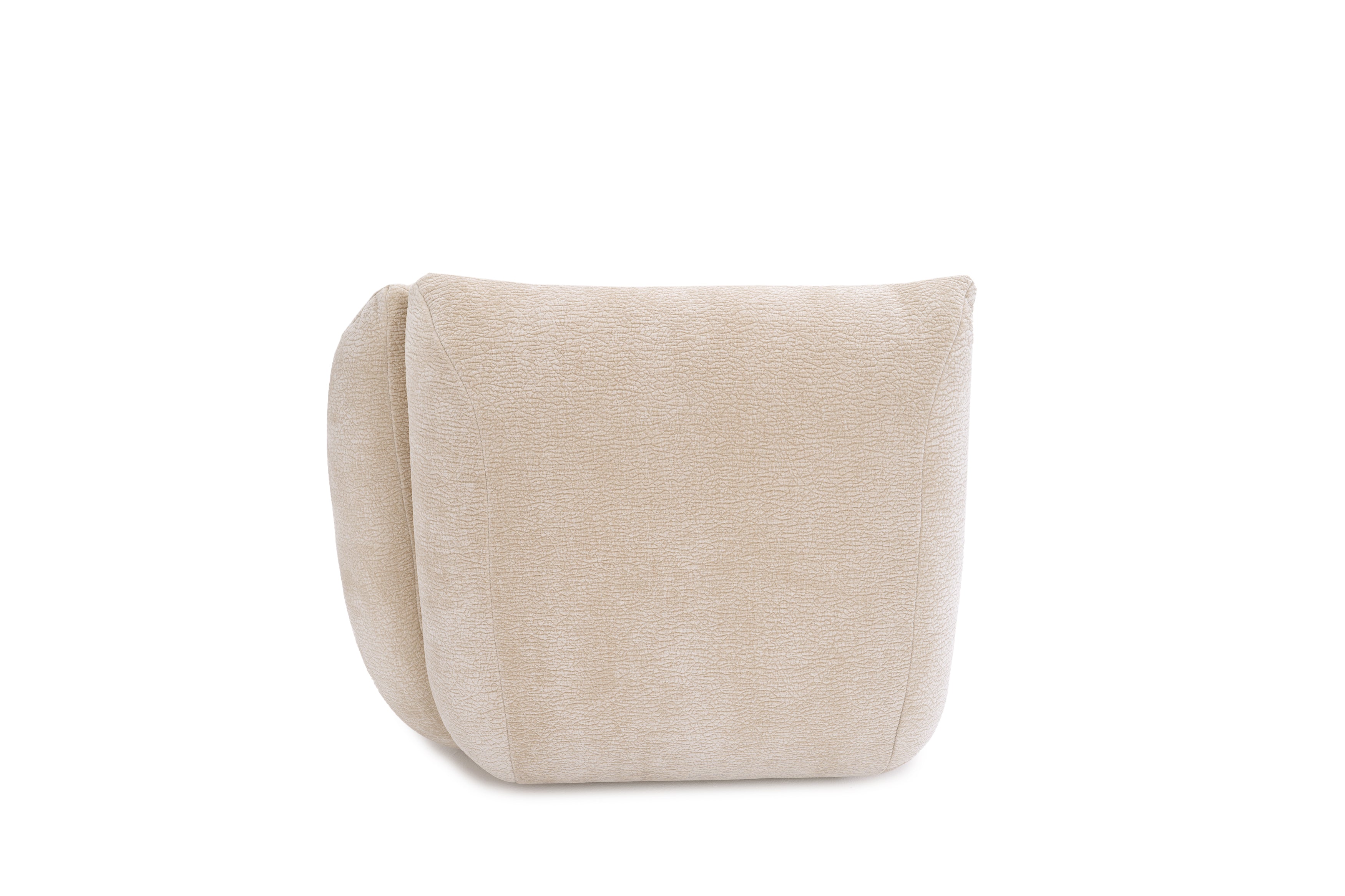 Canapé d’angle droit Sainte-Croix en tissu chenille beige Paname Avenue, vue de profil sur fond blanc