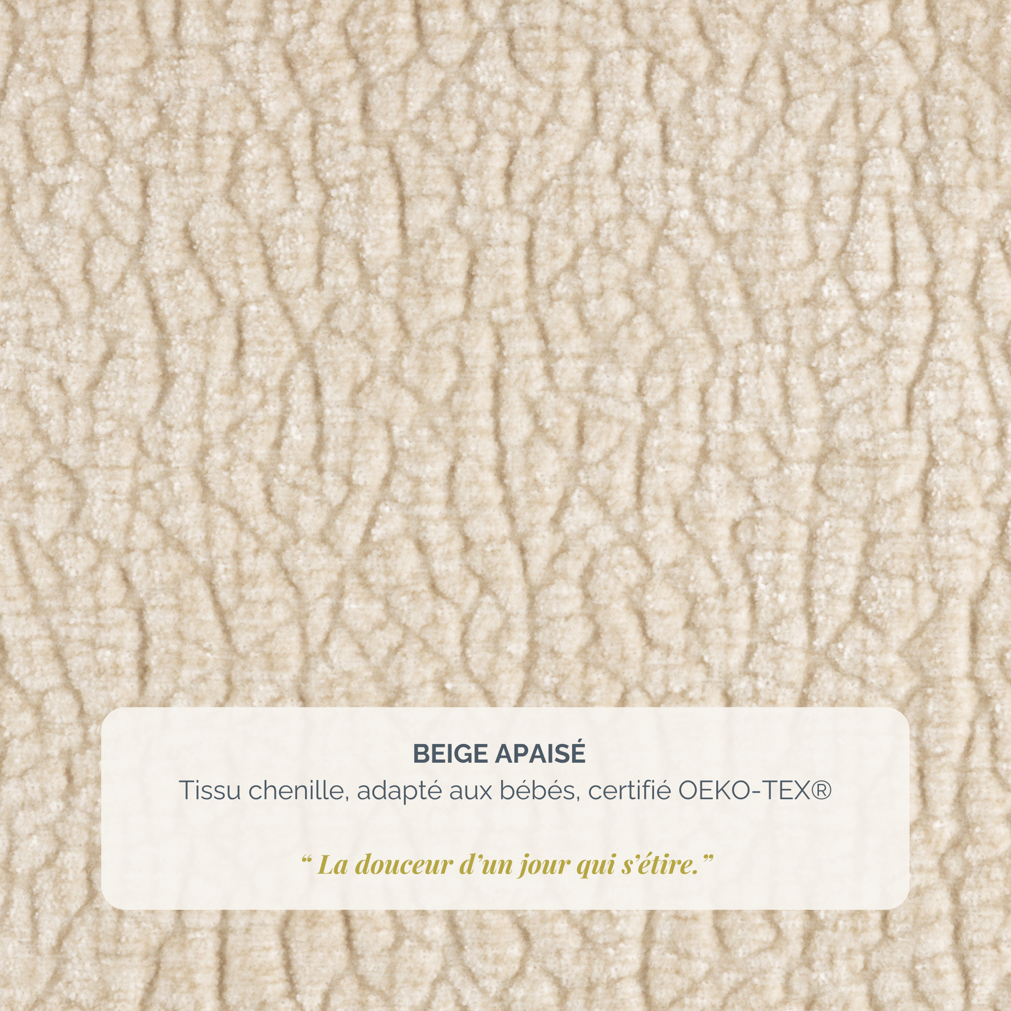 Canapé d’angle droit Sainte-Croix en tissu chenille beige Paname Avenue, détail de la texture du revêtement