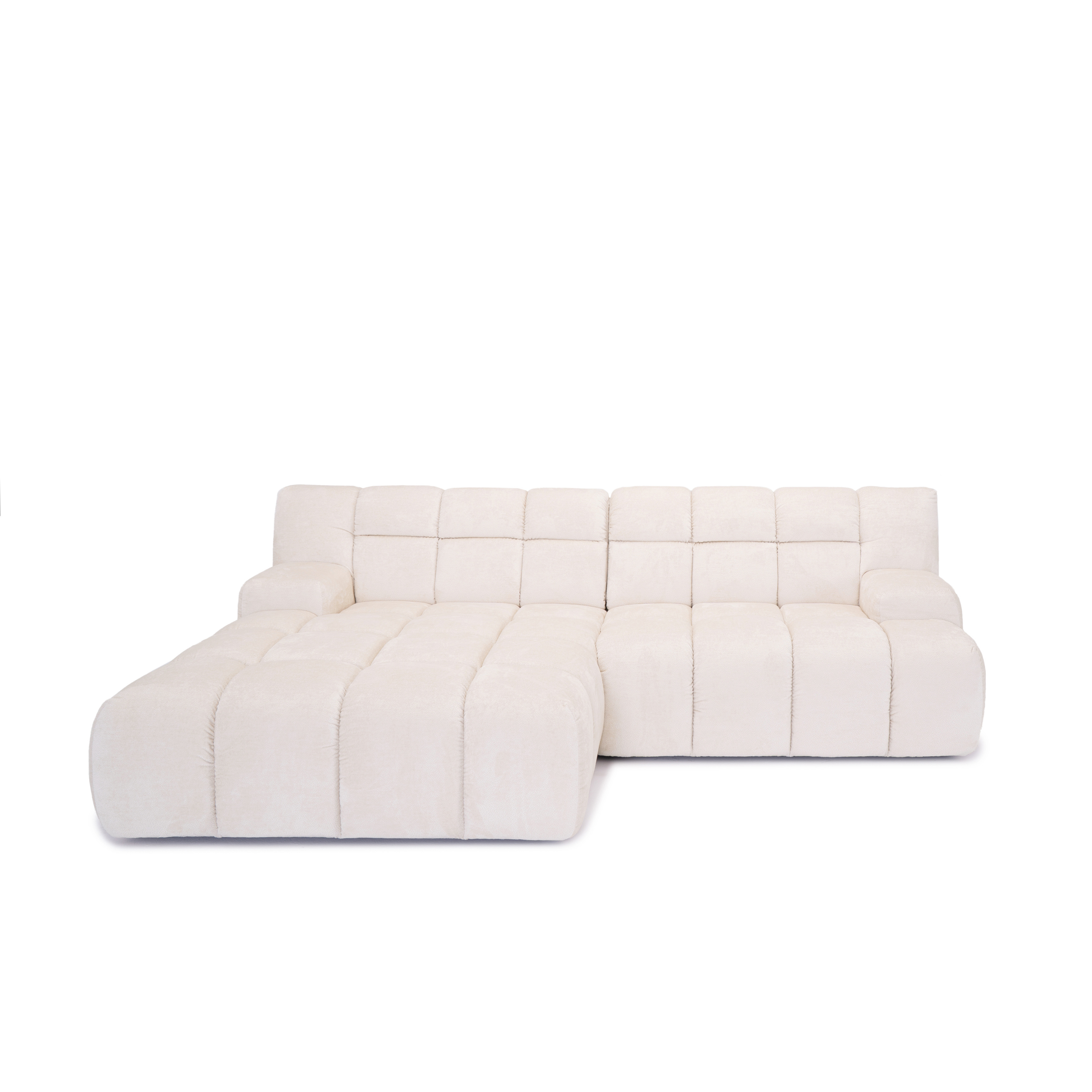 Canapé d’angle gauche Caire en tissu chenille crème Paname Avenue, vue de face sur fond blanc