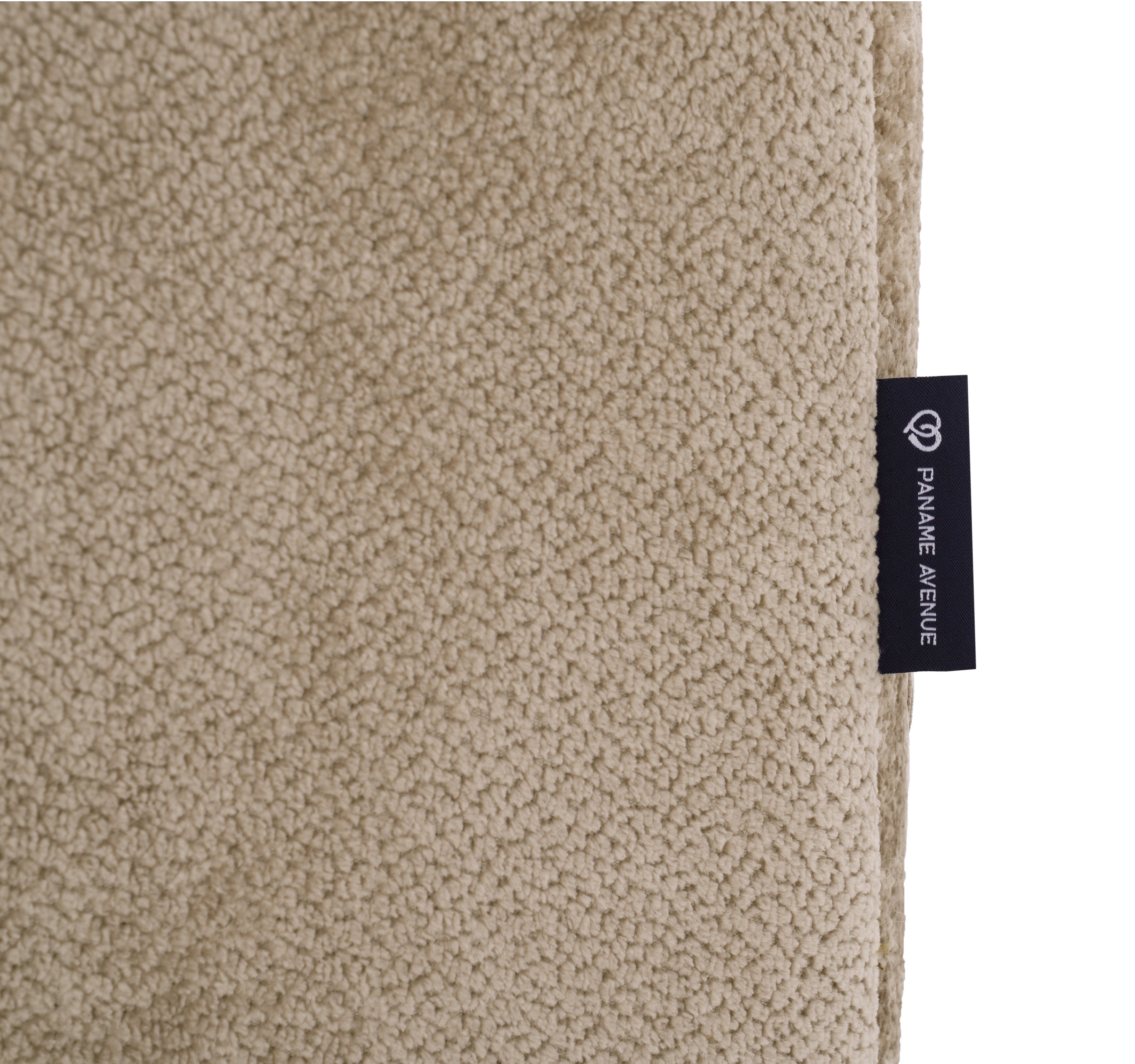 Canapé droit convertible Bonaparte en tissu chenille beige Paname Avenue, détail du label de la marque