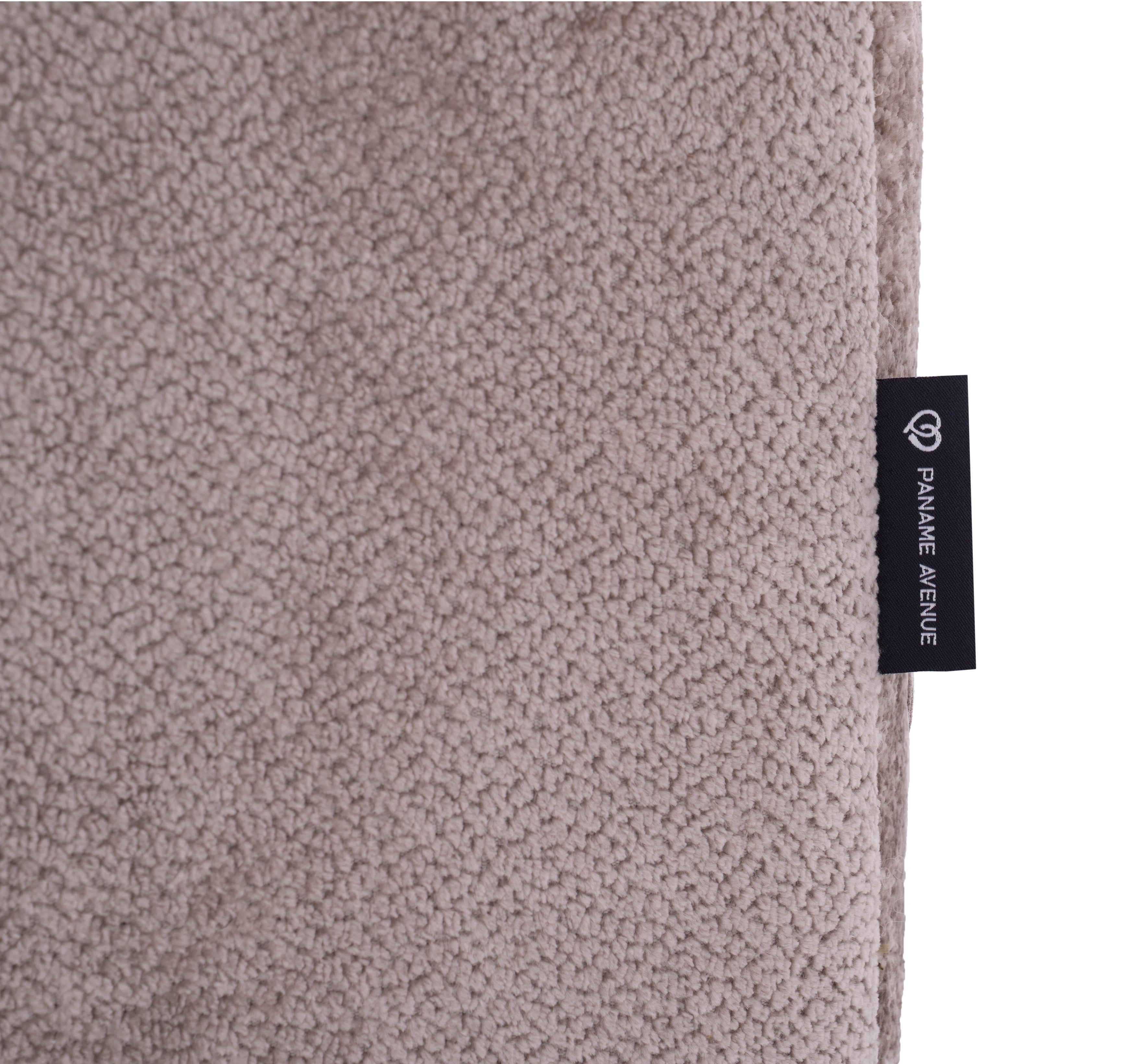 Canapé droit convertible Bonaparte en tissu chenille taupe Paname Avenue, détail du label de la marque