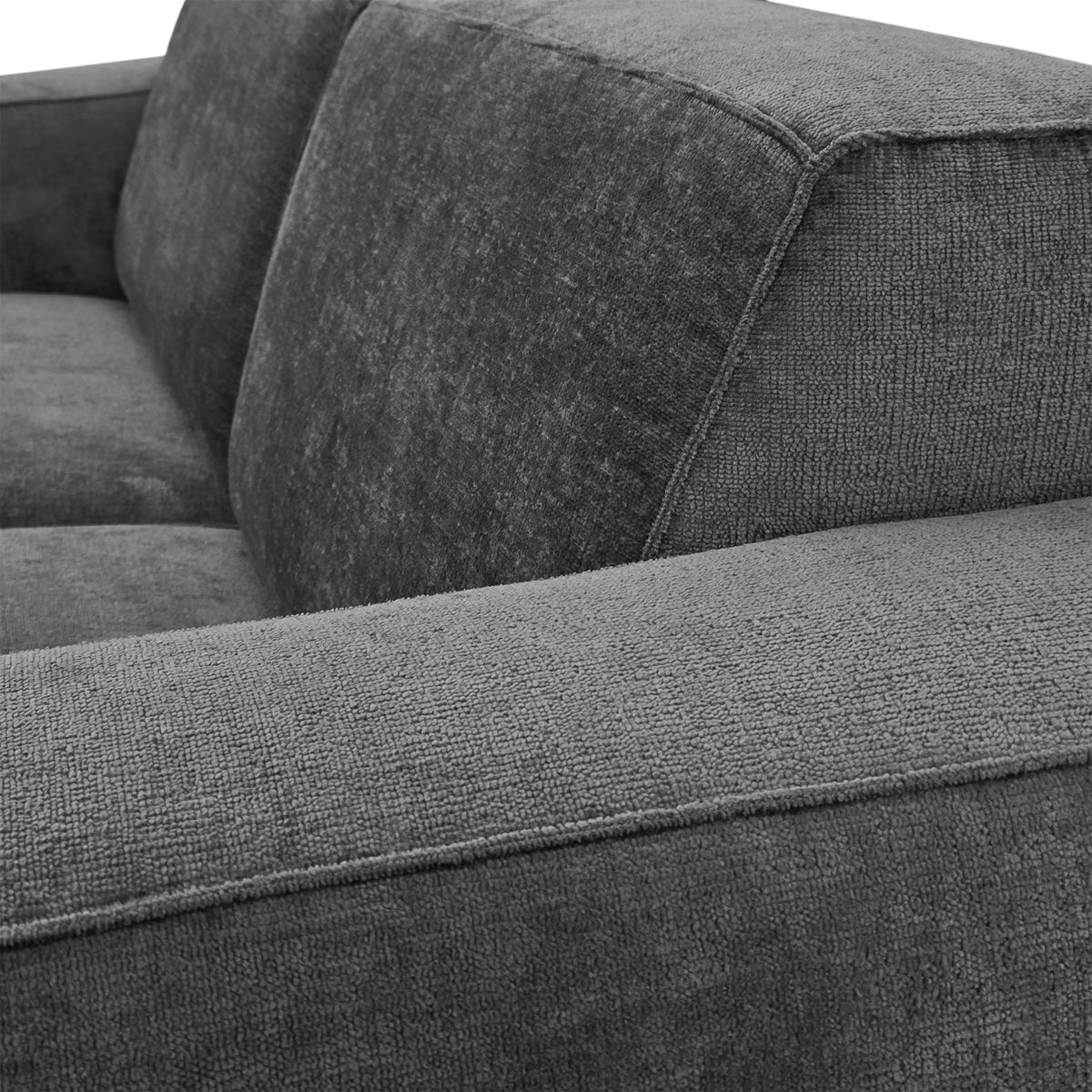 Canapé droit Pyramides en tissu chenille anthracite Paname Avenue, zoom sur le revêtement