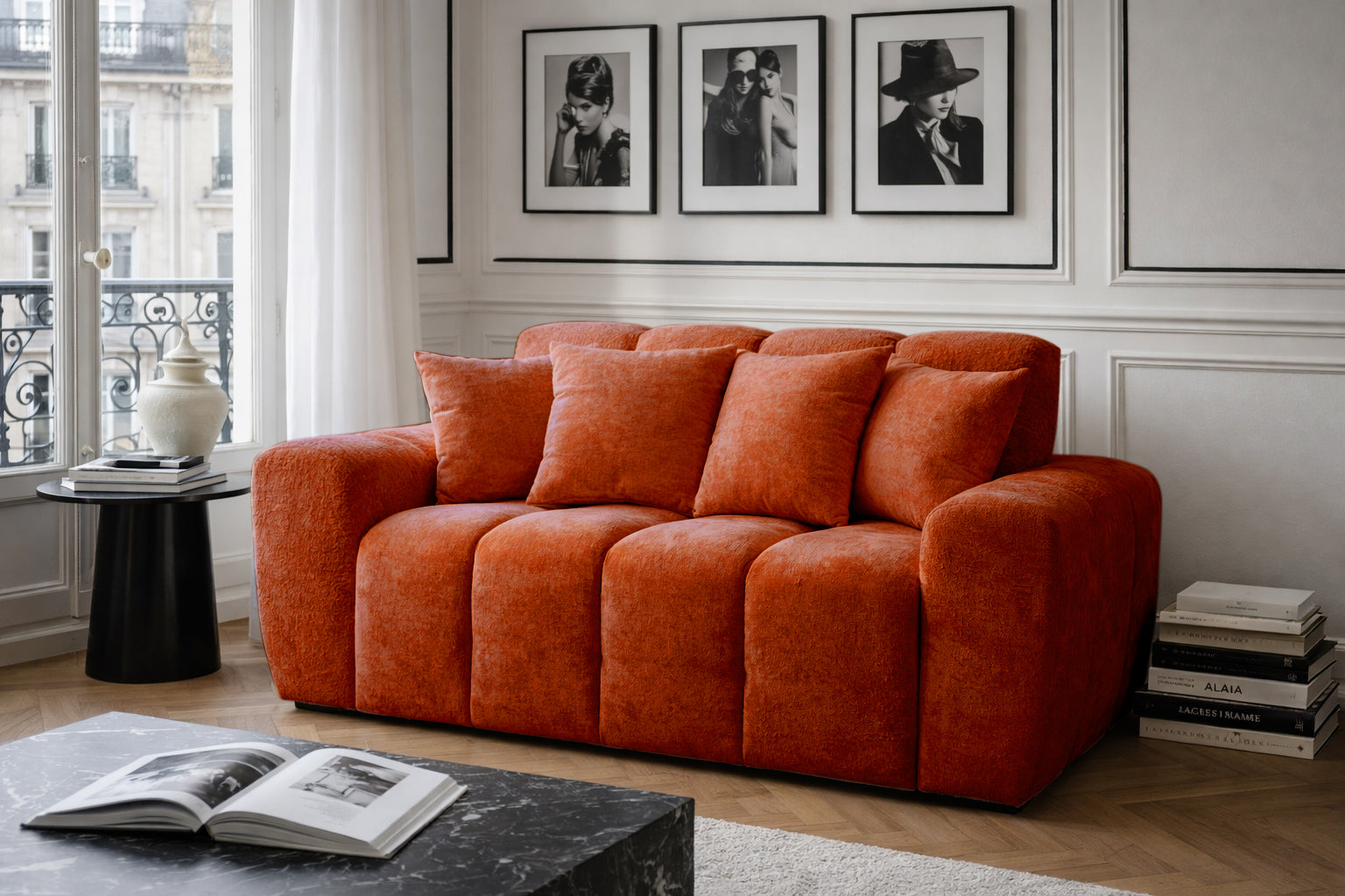 Canapé droit Saint-André-des-Arts en tissu chenille terracotta Paname Avenue, dans un décor inspire au quartier parisien