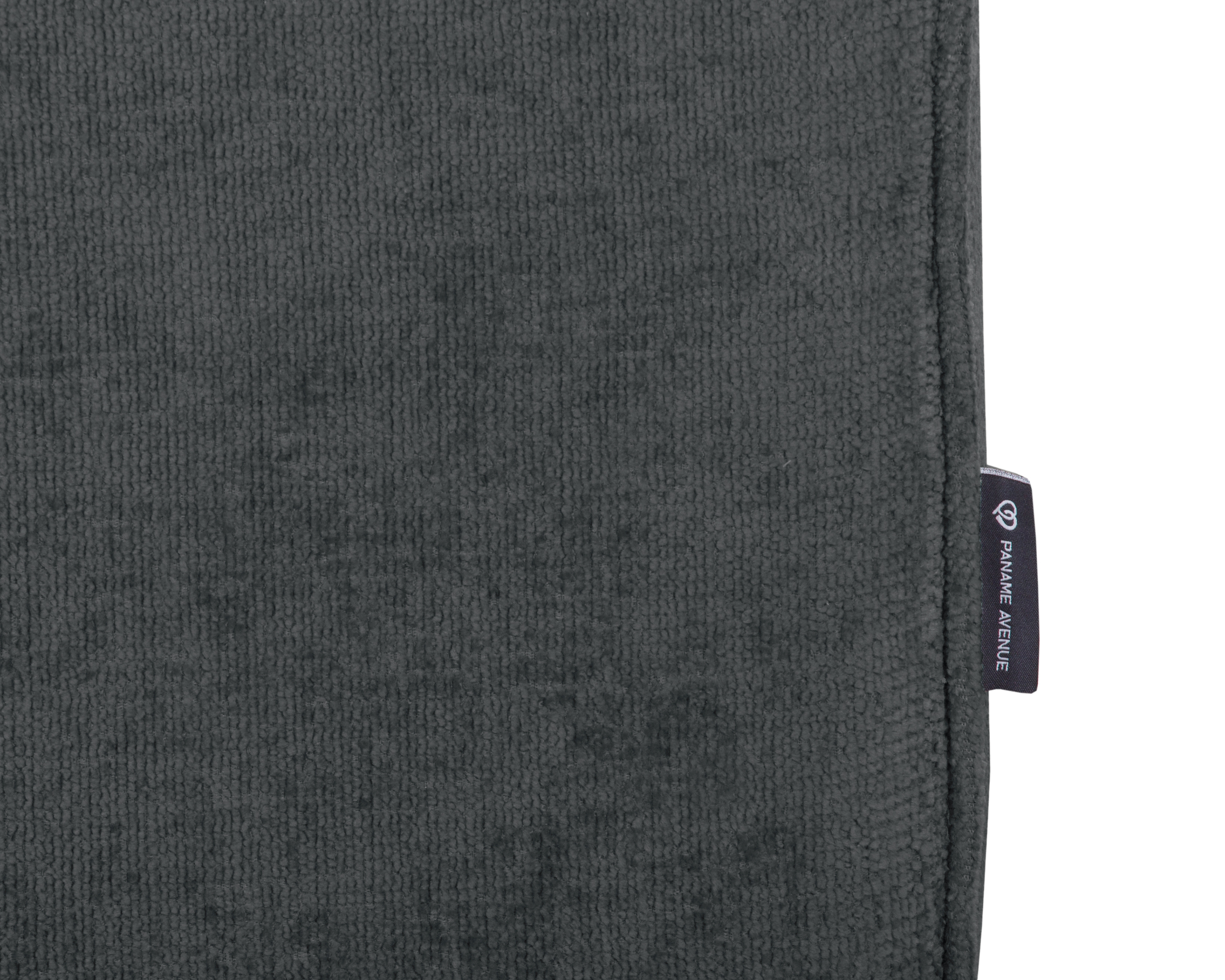 Canapé droit Saint-Maur en tissu chenille anthracite Paname Avenue, détail du label de la marque