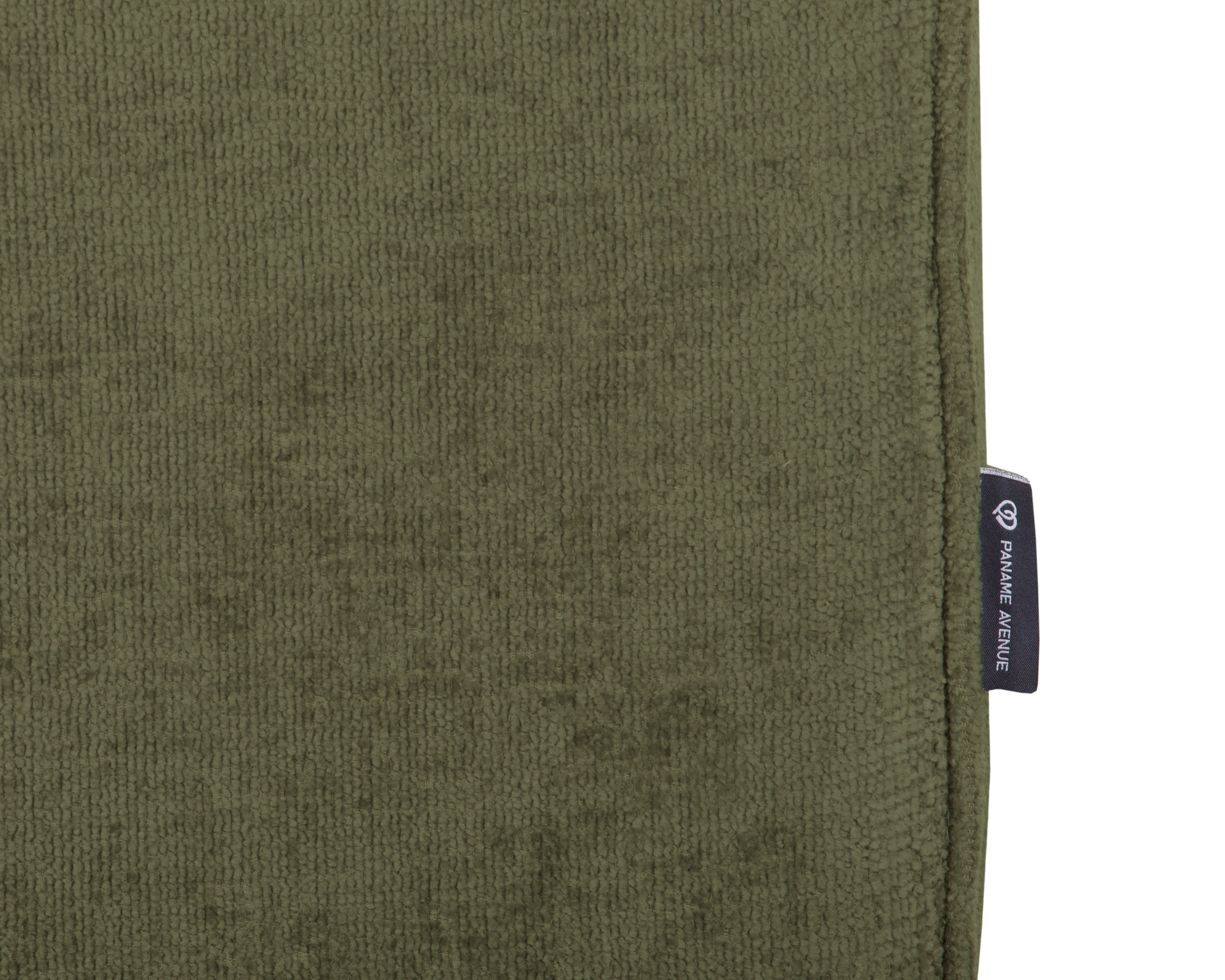 Canapé droit Saint-Maur en tissu chenille vert olive Paname Avenue, détail du label de la marque