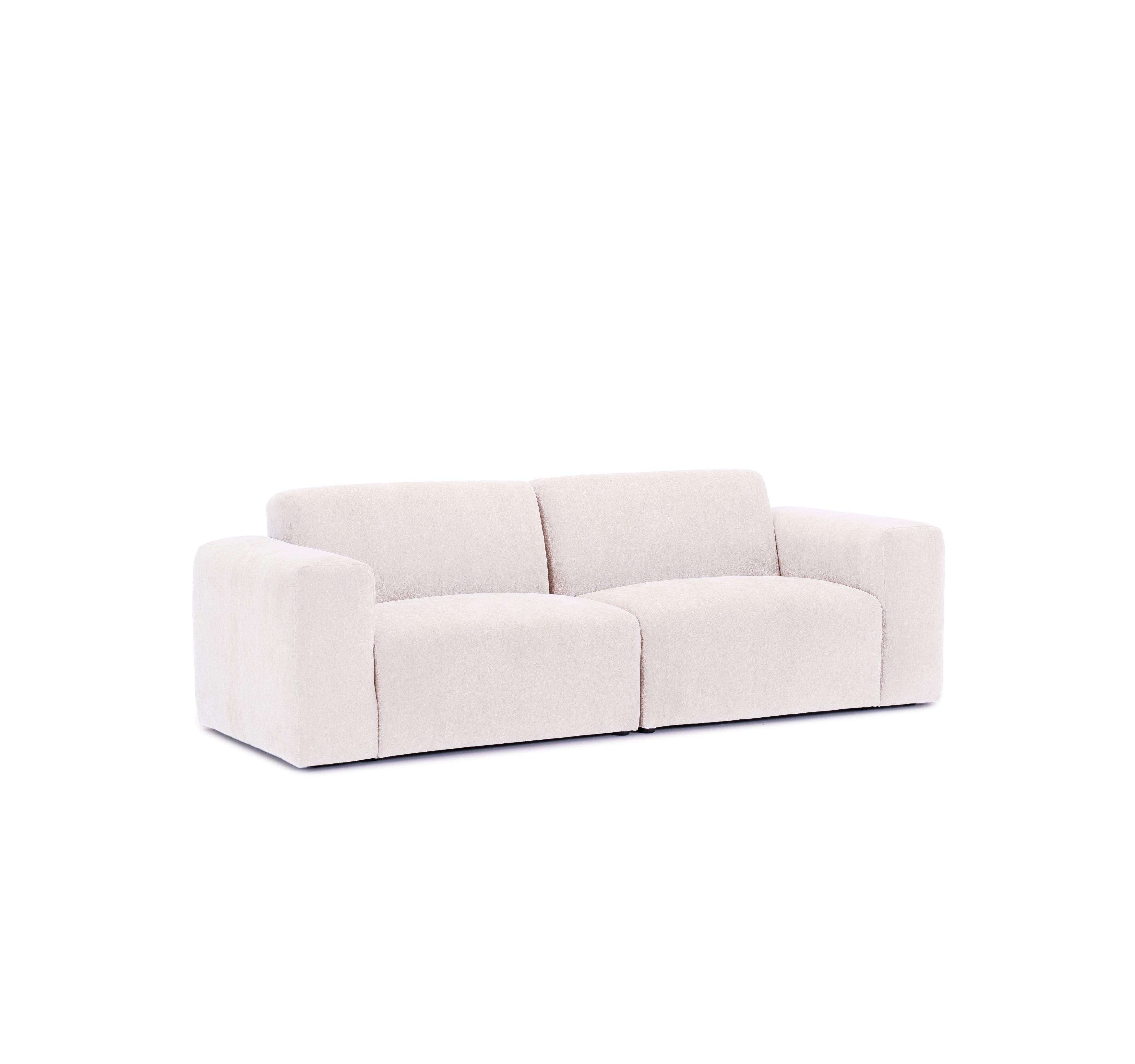 Canapé droit Seine en tissu chenille beige Paname Avenue, vue trois-quarts sur fond blanc