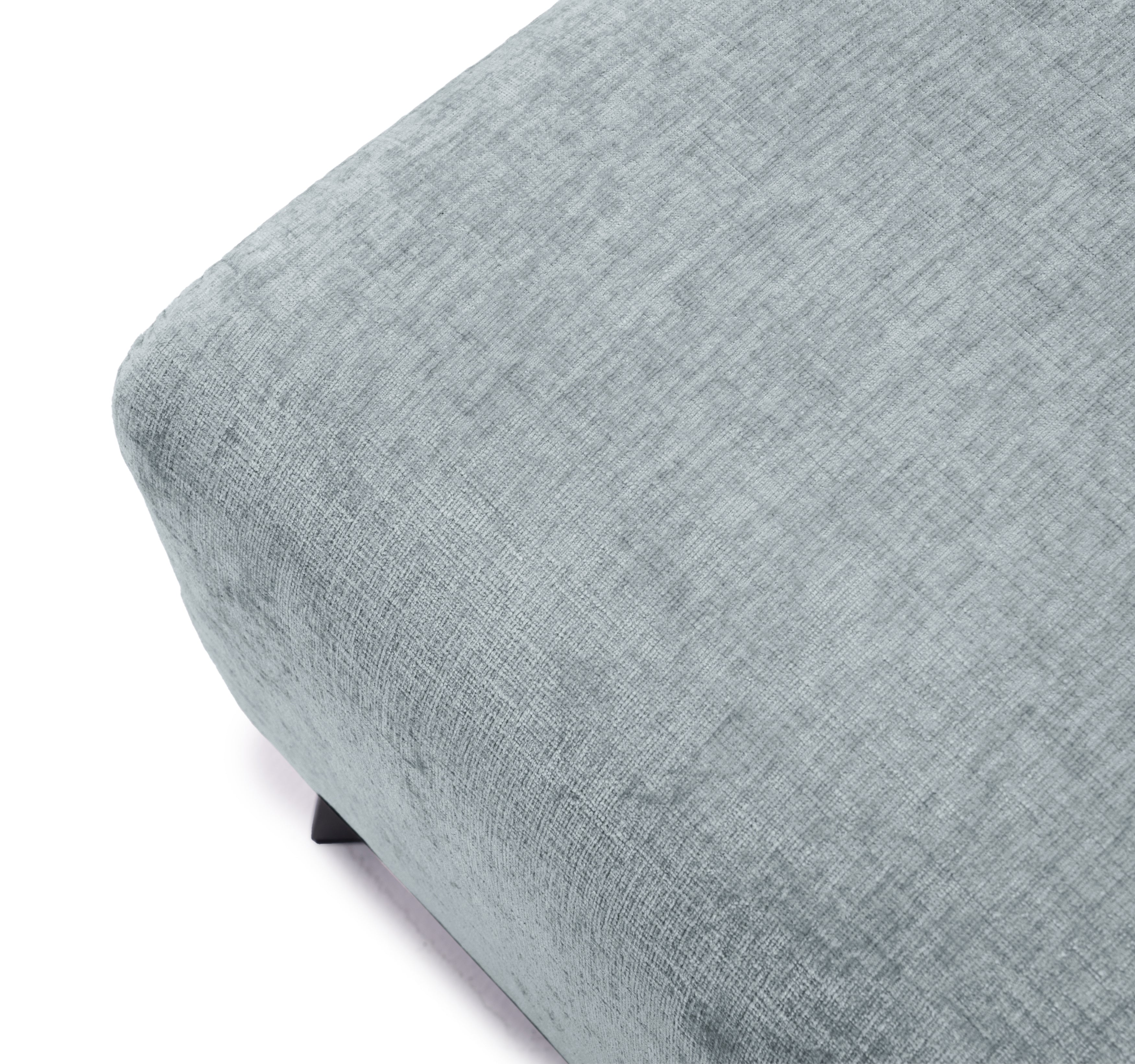 Pouf Douai en tissu chenille gris Paname Avenue, zoom sur le revêtement