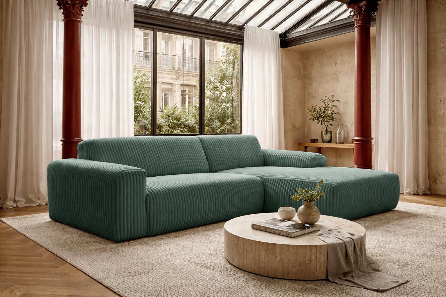 Canapé d’angle droit Bruxelles en tissu gros velours côtelé vert Paname Avenue, dans un décor inspire au quartier parisien