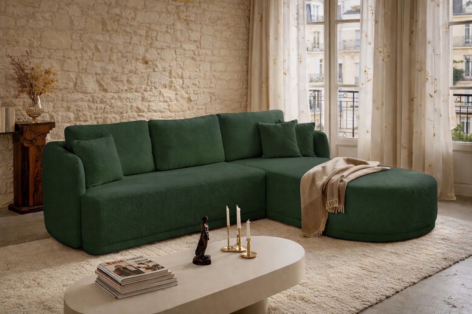 Canapé d’angle droit Charlot en tissu bouclette vert Paname Avenue, dans un décor inspire au quartier parisien