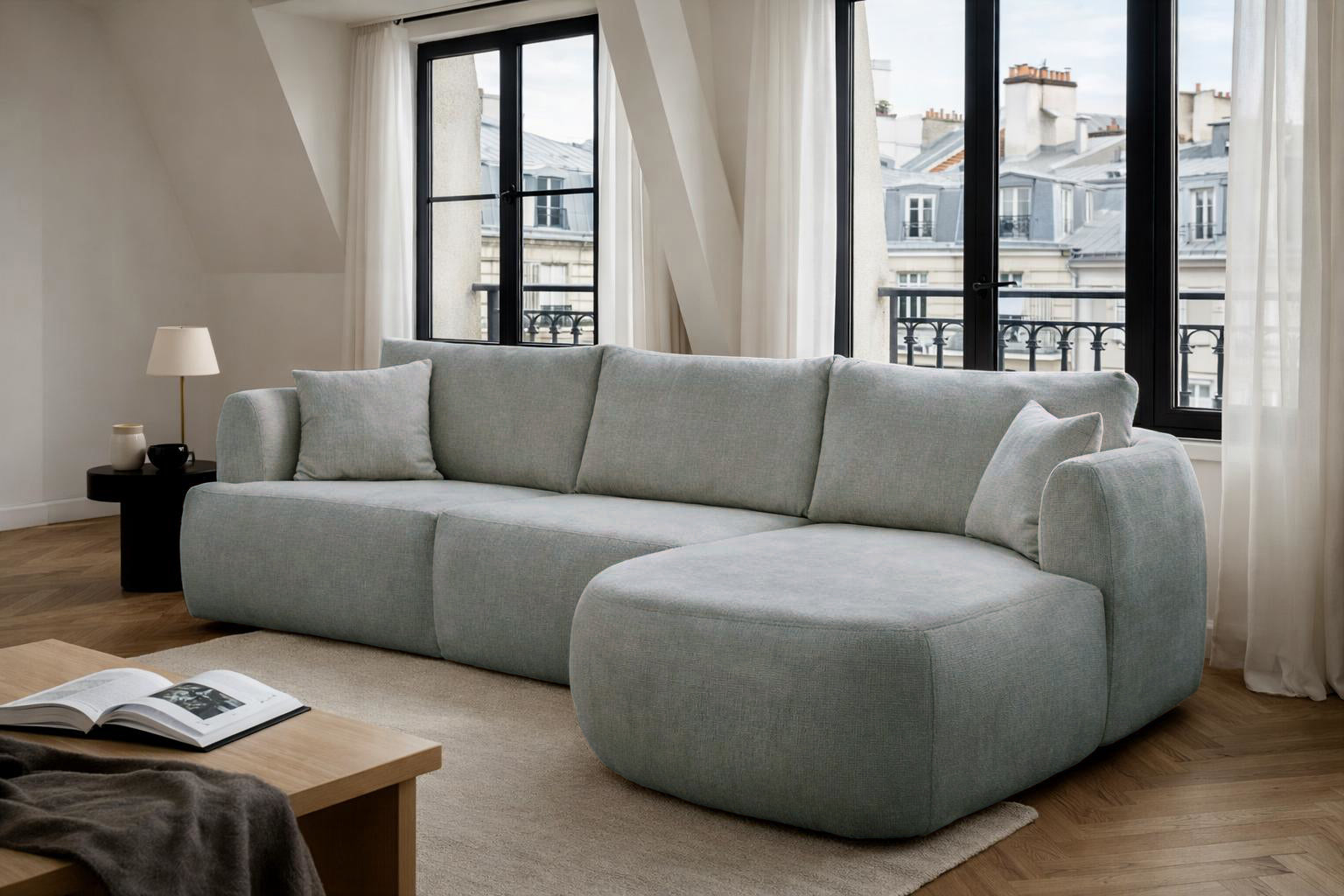 Canapé d’angle droit Lepic en tissu chenille gris Paname Avenue, dans un décor inspire au quartier parisien