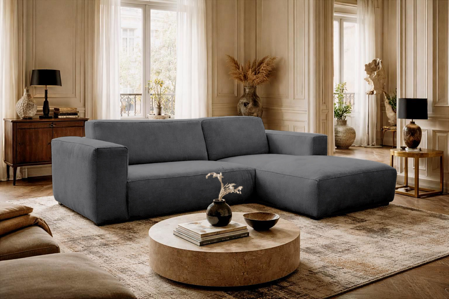 Canapé d’angle droit Roi-de-Sicile en tissu chenille anthracite Paname Avenue, dans un décor inspire au quartier parisien