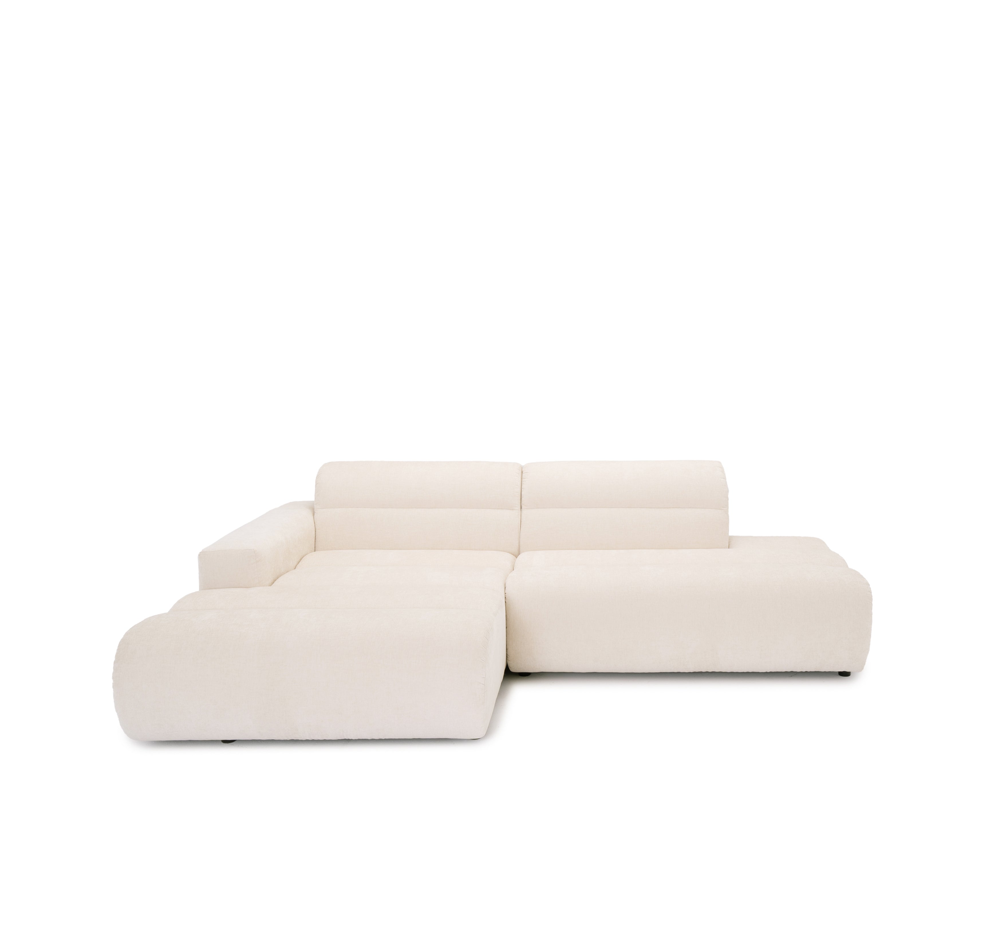Canapé d’angle gauche Notre-Dame-de-Nazareth en tissu chenille beige Paname Avenue, vue de face sur fond blanc