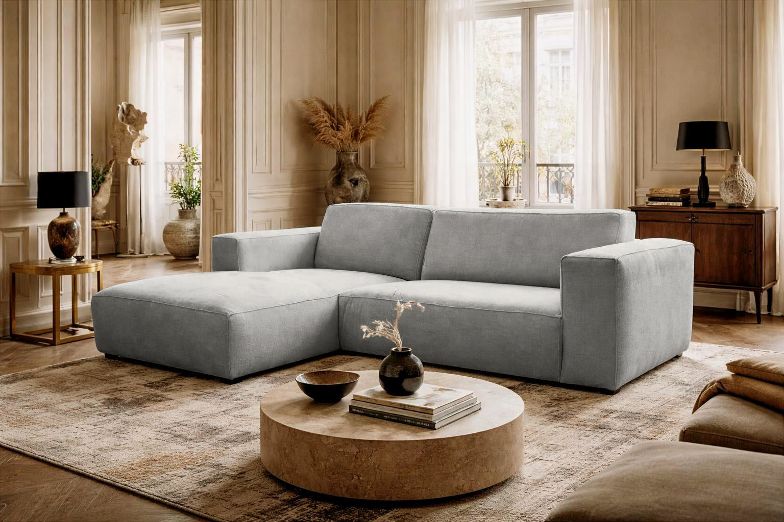 Canapé d’angle gauche Roi-de-Sicile en tissu chenille gris Paname Avenue, dans un décor inspire au quartier parisien