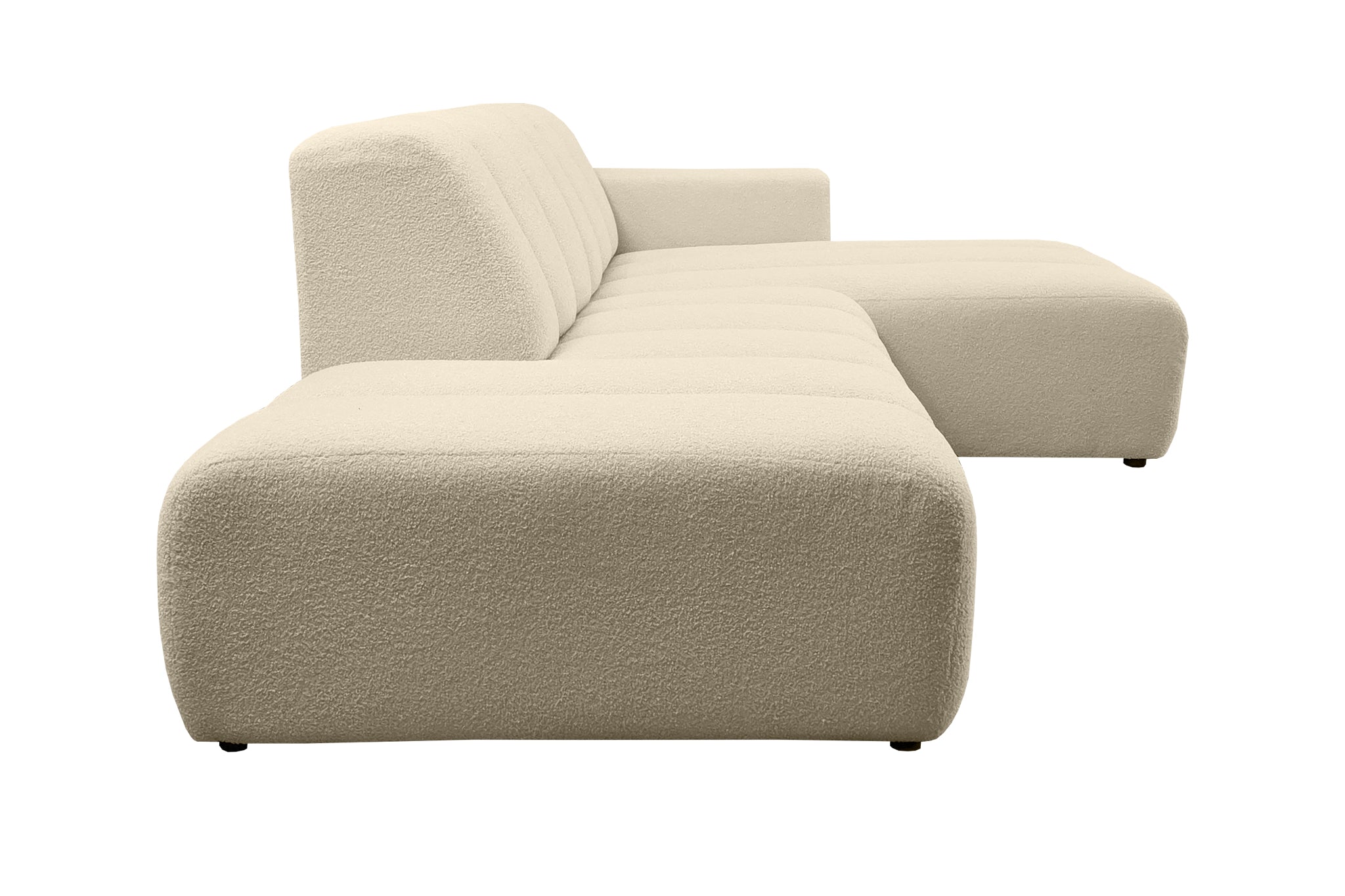 Canapé d’angle droit Chemin-Vert en tissu bouclette beige Paname Avenue, vue de profil sur fond blanc
