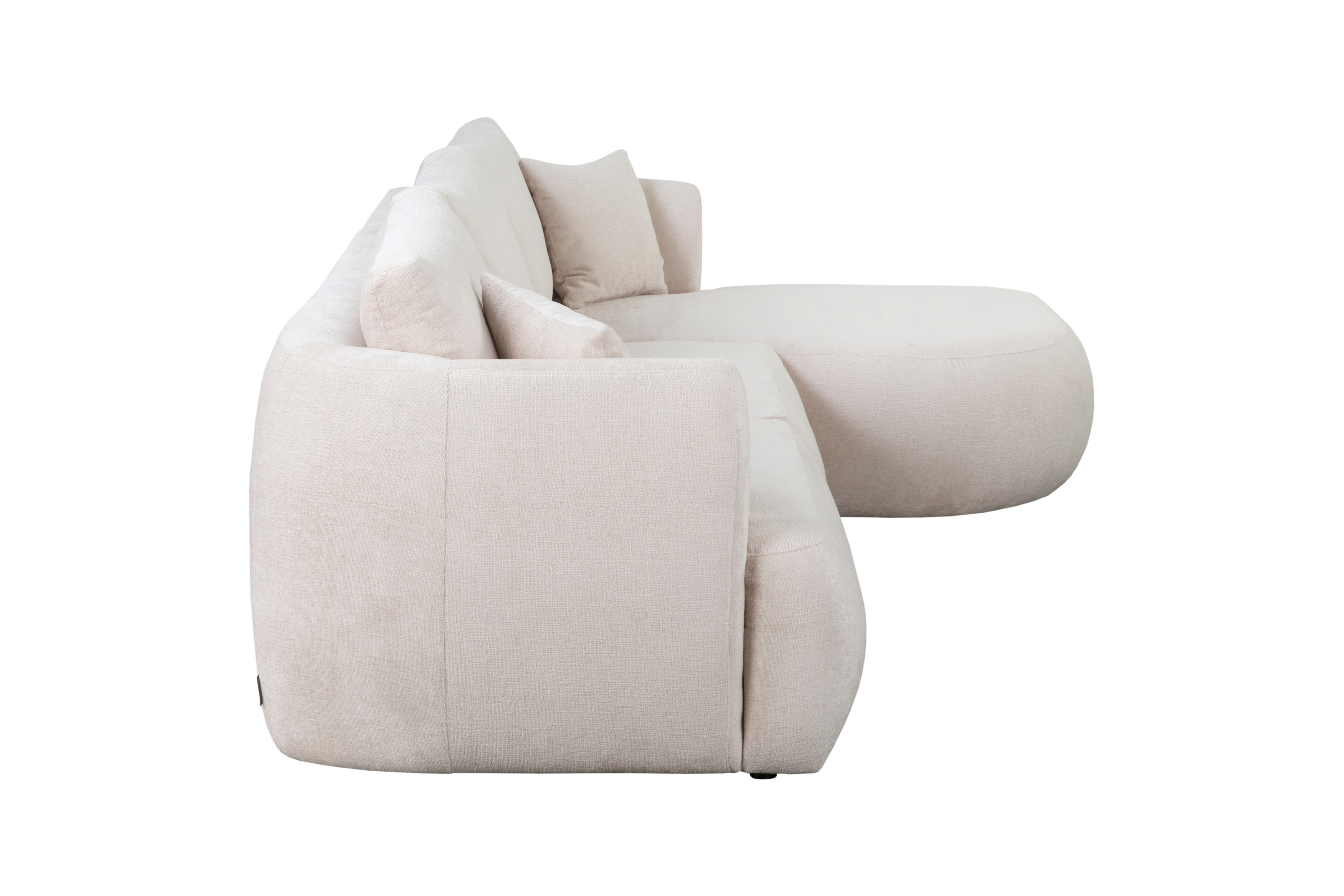 Canapé d’angle droit Lepic en tissu chenille beige Paname Avenue, vue de profil sur fond blanc