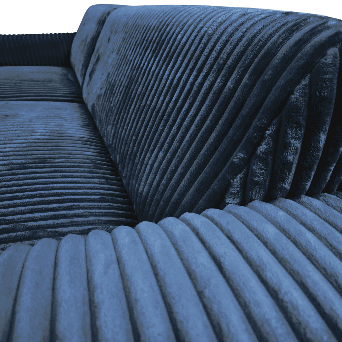 Canapé d’angle gauche Bruxelles en tissu gros velours côtelé bleu foncé Paname Avenue, zoom sur le revêtement