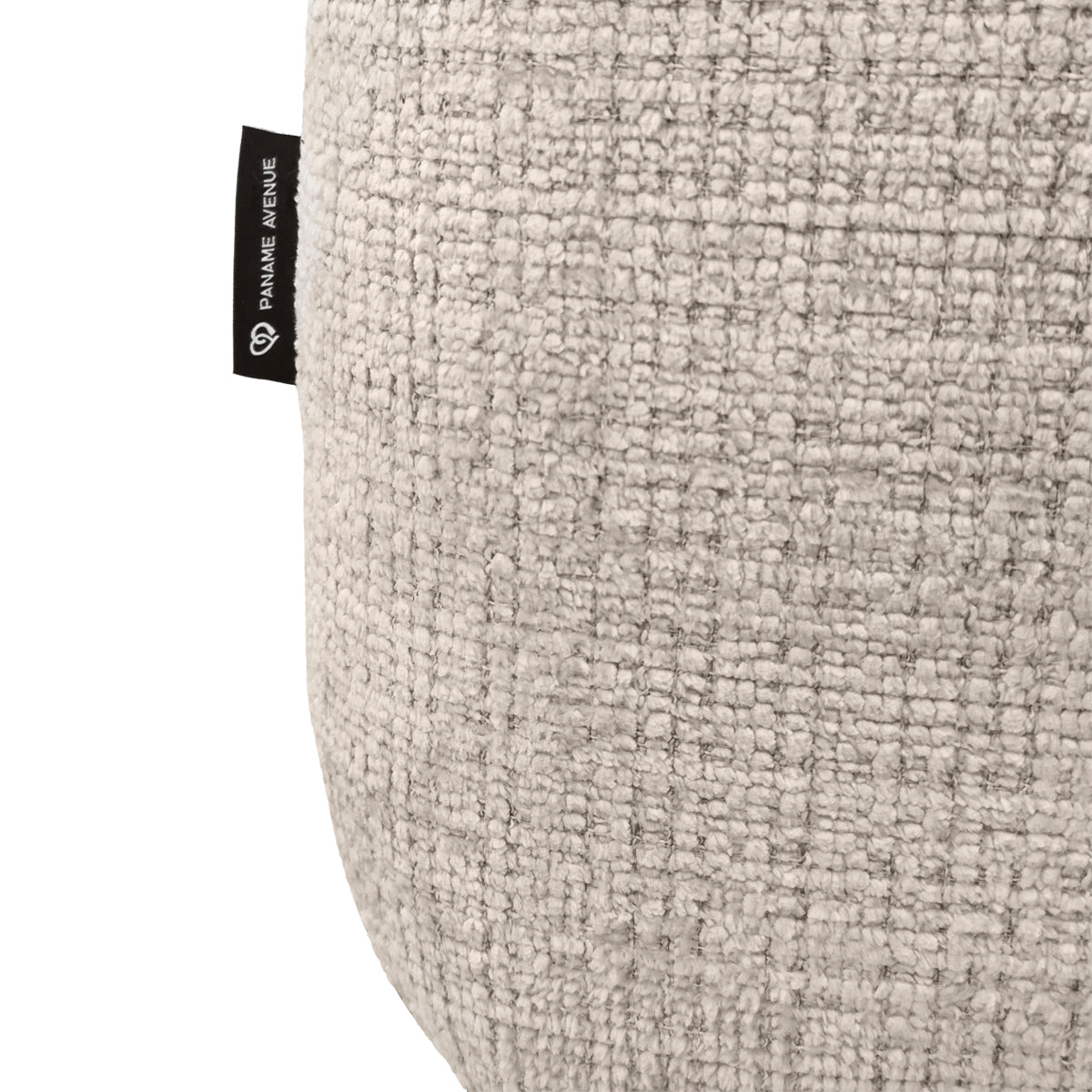 Canapé d’angle gauche Clef en tissu chenille beige Paname Avenue, détail du label de la marque