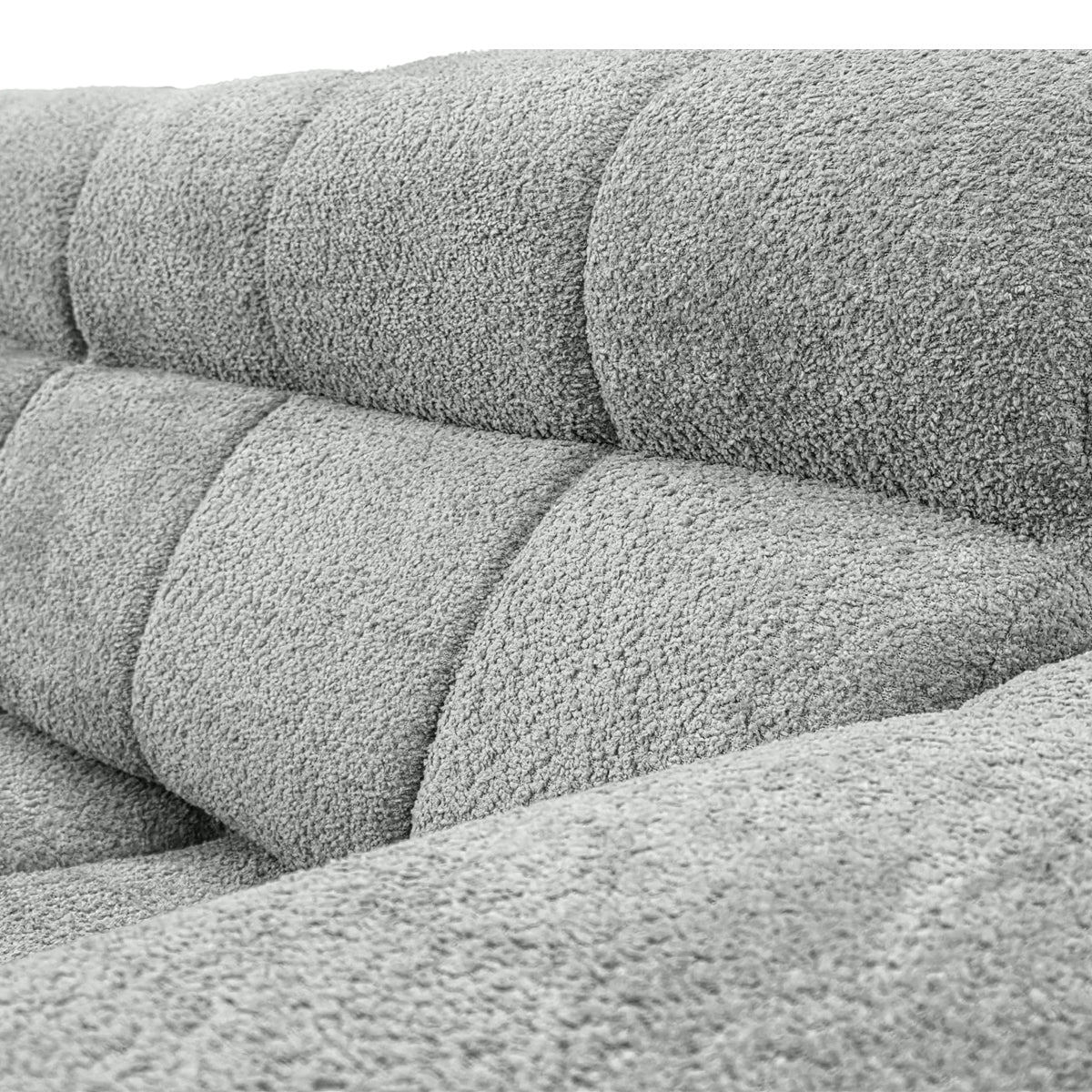 Canapé droit Colonel-Driant en tissu bouclette gris clair Paname Avenue, zoom sur le revêtement