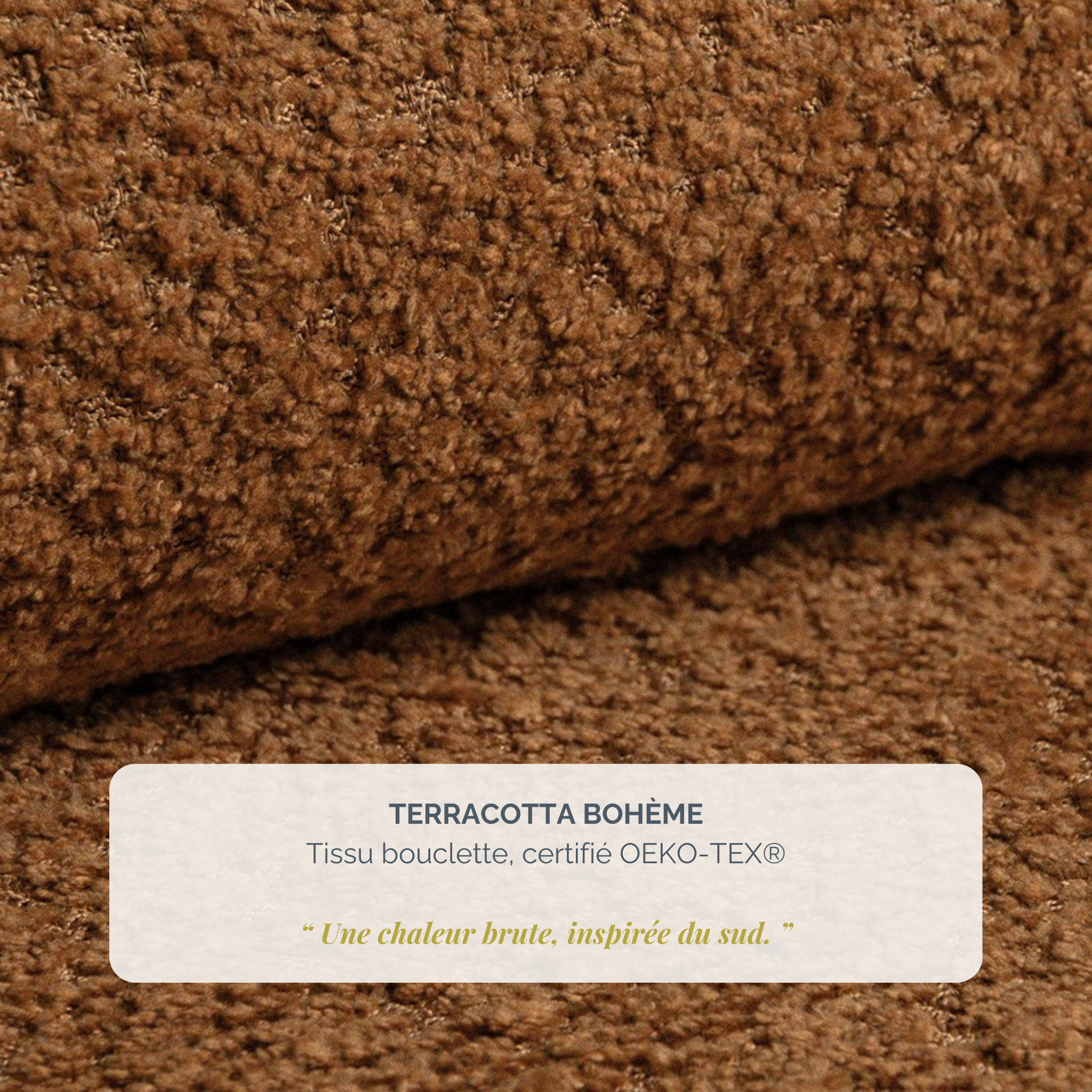 Canapé droit Colonel-Driant en tissu bouclette terracotta Paname Avenue, détail de la texture du revêtement