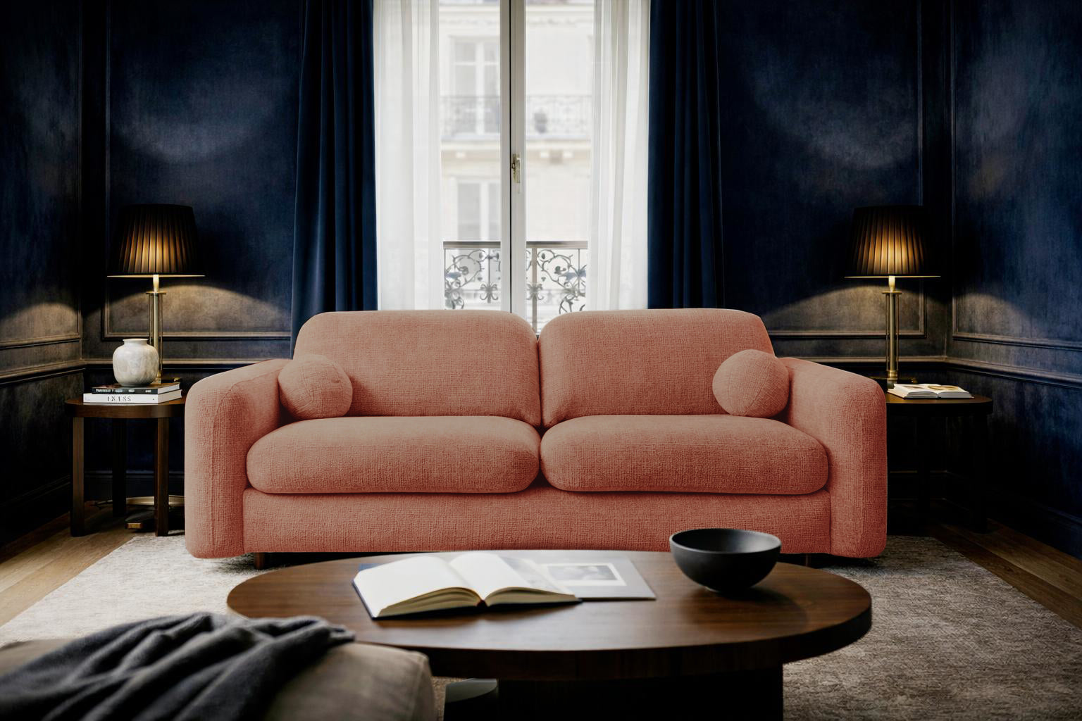 Canapé droit Duperré en tissu chenille terracotta Paname Avenue, dans un décor inspire au quartier parisien