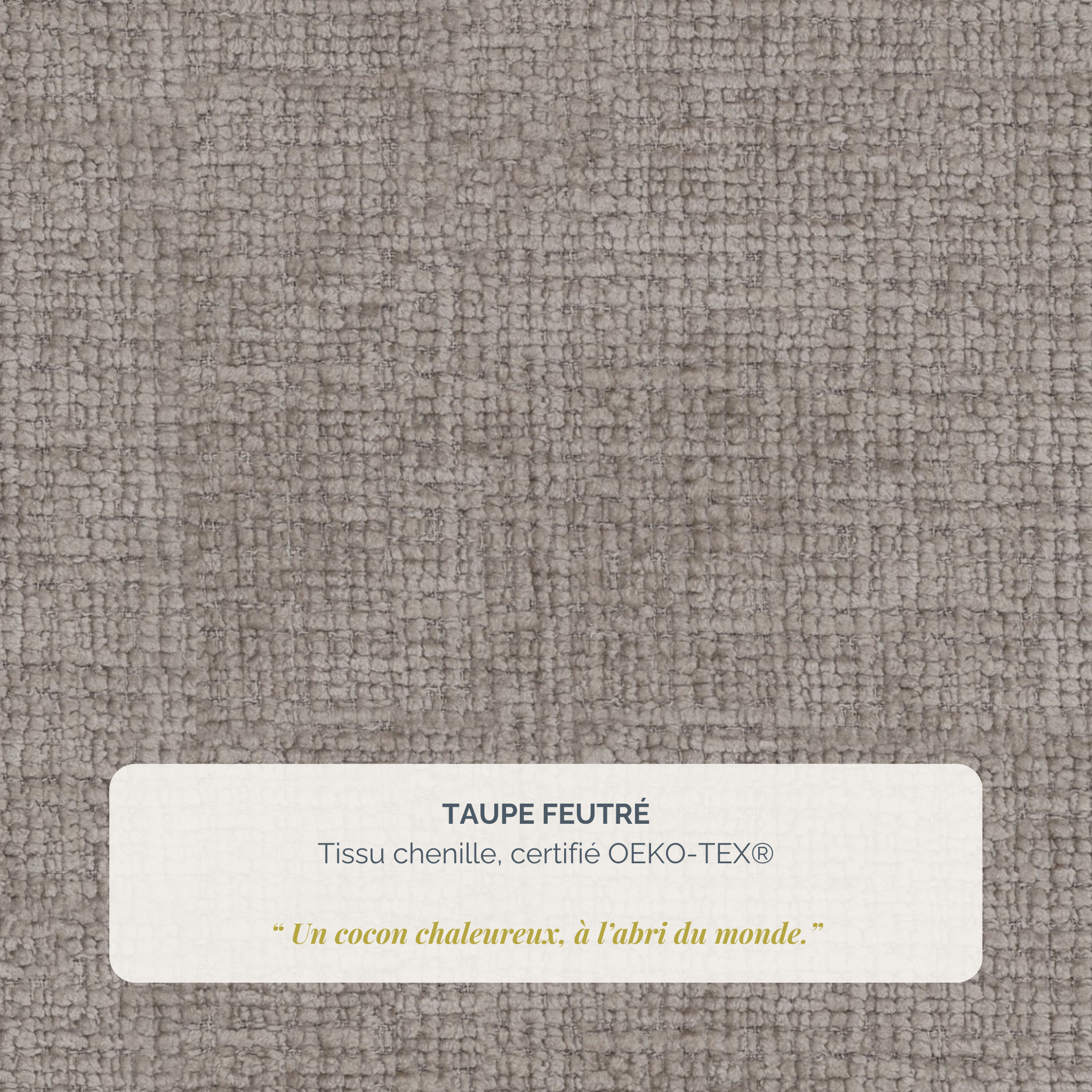 Canapé droit Duperré en tissu chenille taupe Paname Avenue, détail de la texture du revêtement