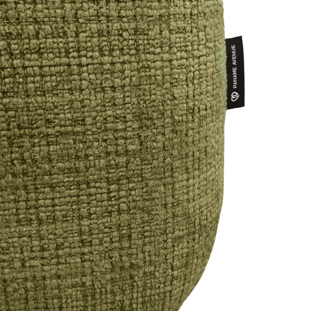 Canapé droit Duperré en tissu chenille vert olive Paname Avenue, détail du label de la marque