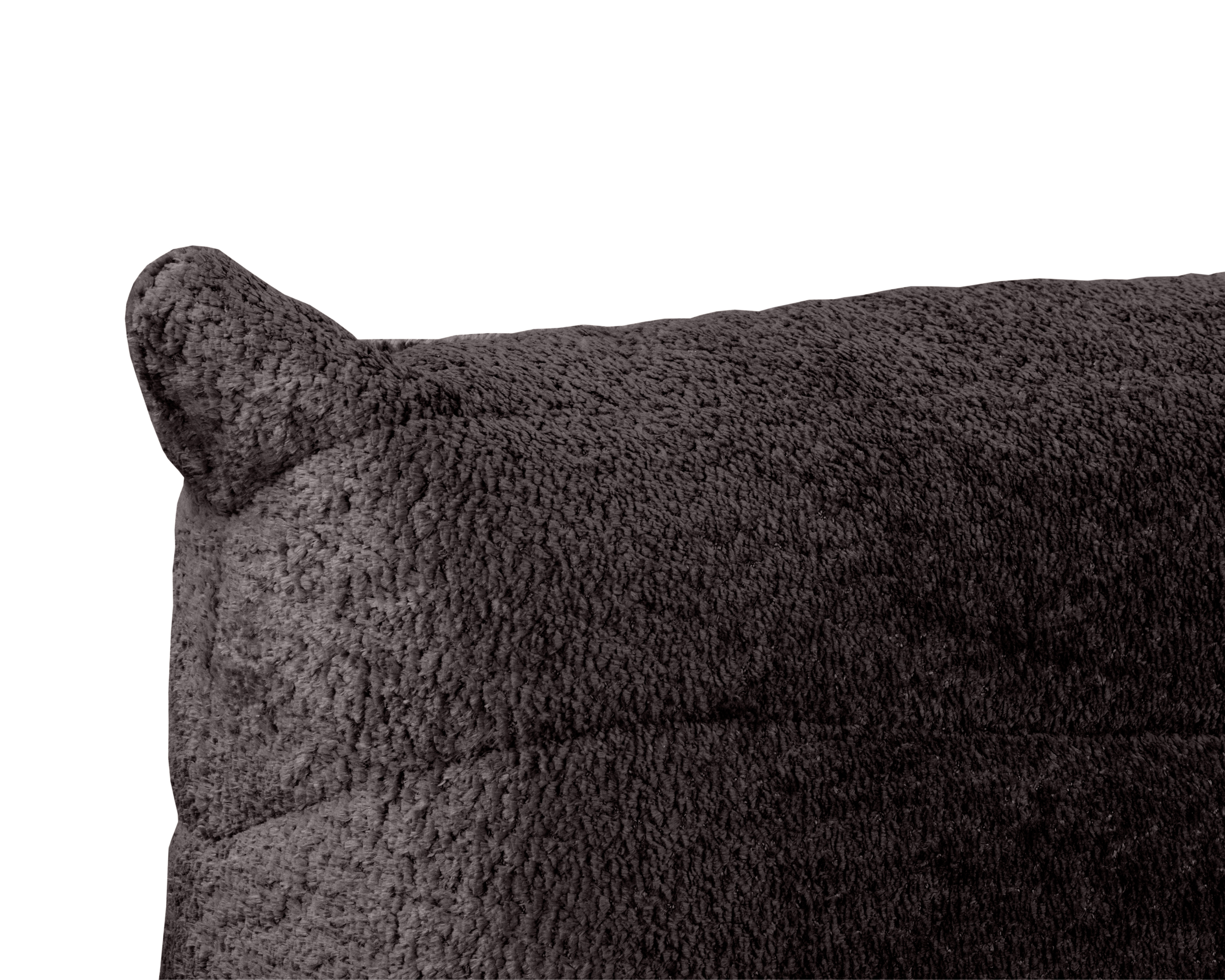 Canapé droit Faubourg du Temple en tissu chenille marron Paname Avenue, zoom sur la finition 