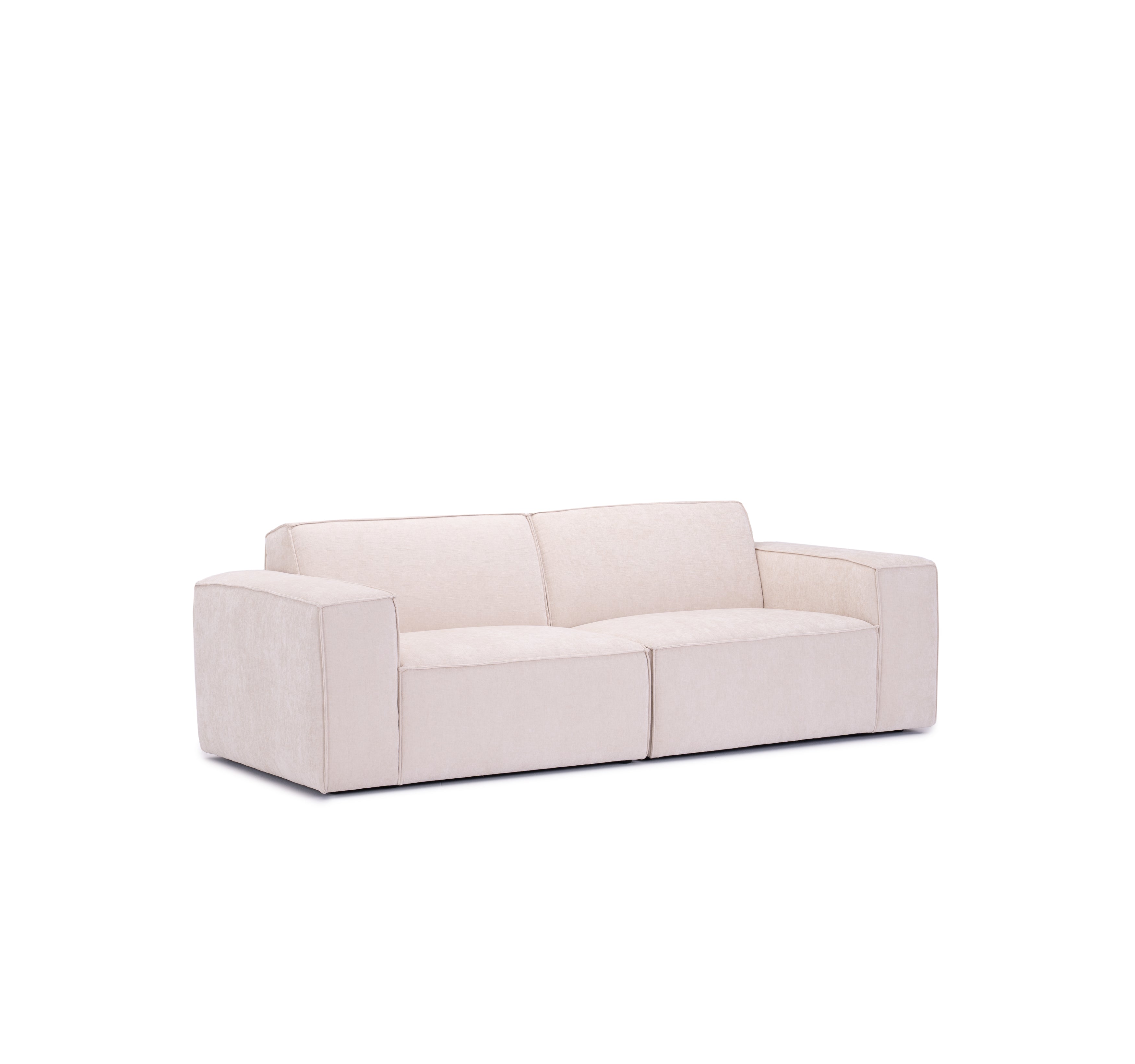 Canapé droit Gabrielle en tissu chenille beige Paname Avenue, vue trois-quarts sur fond blanc