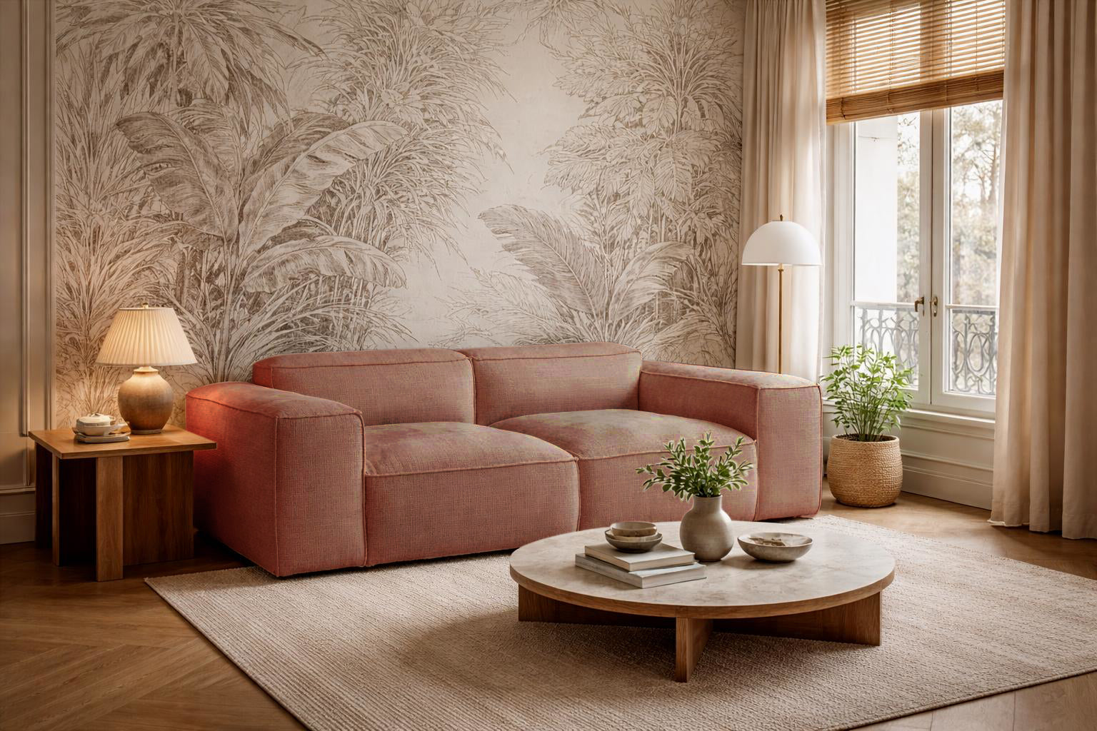 Canapé droit Lacépède de Paname Avenue dans un salon au style naturel chic avec influence japandi et touche tropicale douce.