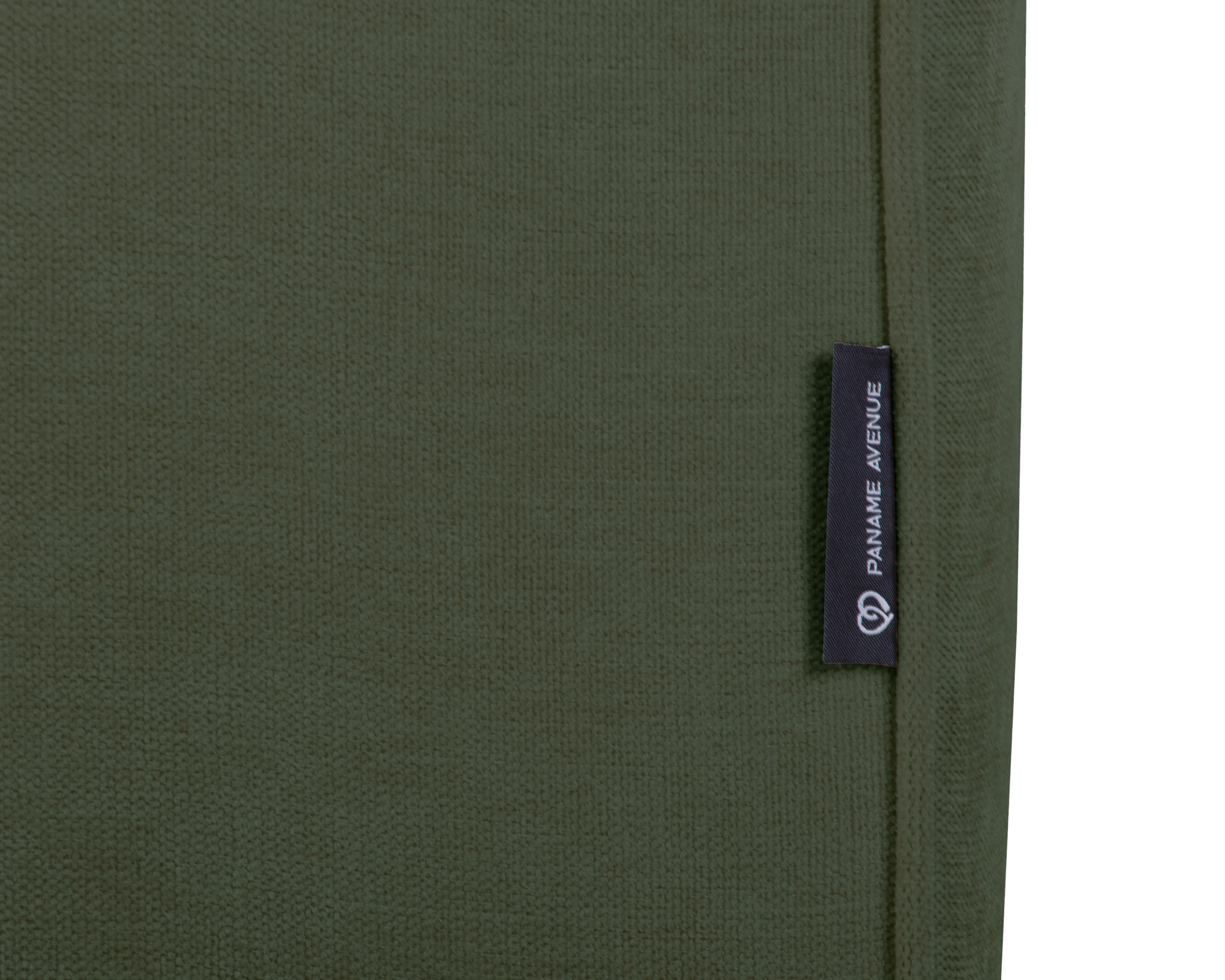Canapé droit Poulbot en tissu chenille vert Paname Avenue, détail du label de la marque