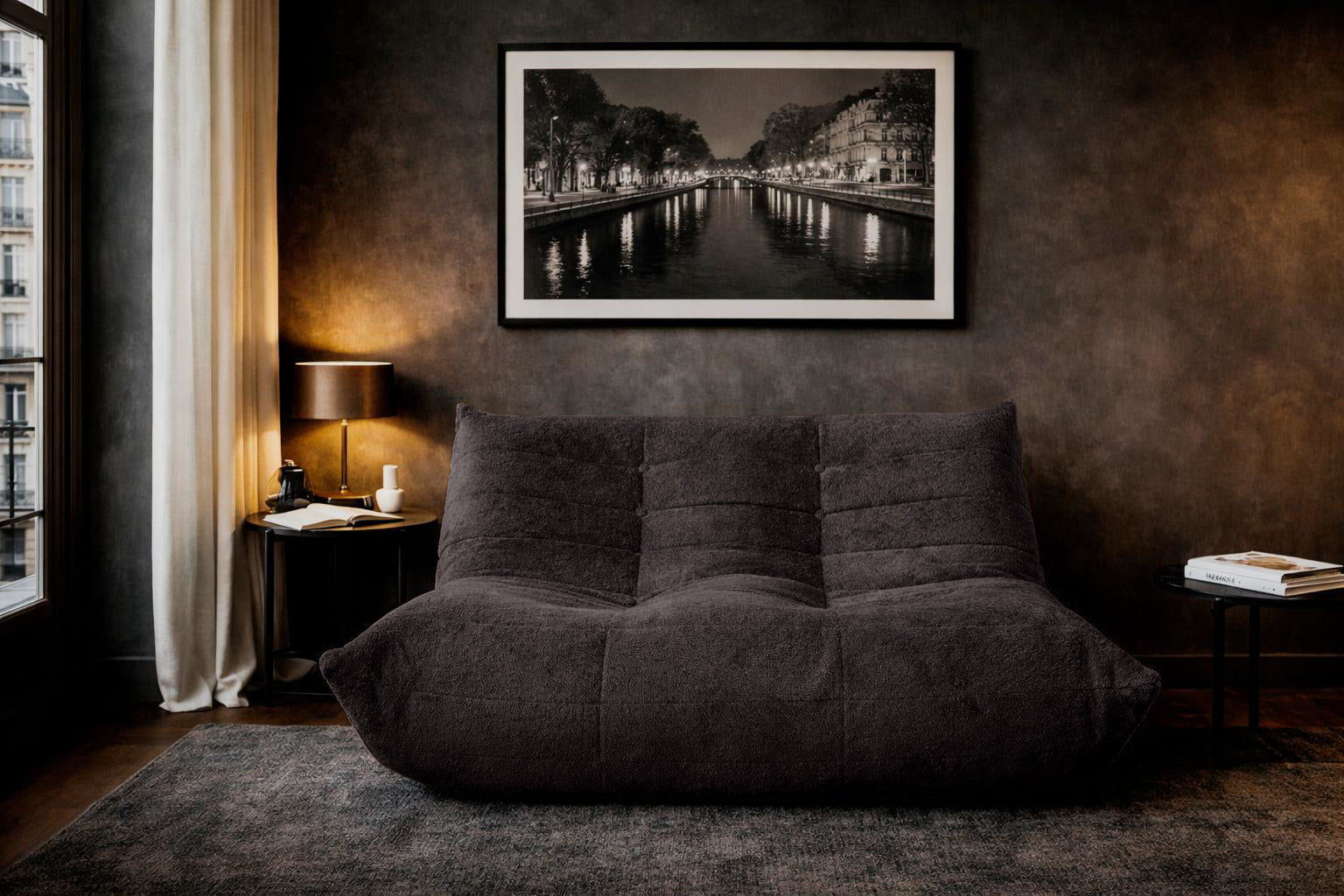 Canapé droit Faubourg du Temple en tissu chenille marron Paname Avenue, dans un décor inspire au quartier parisien