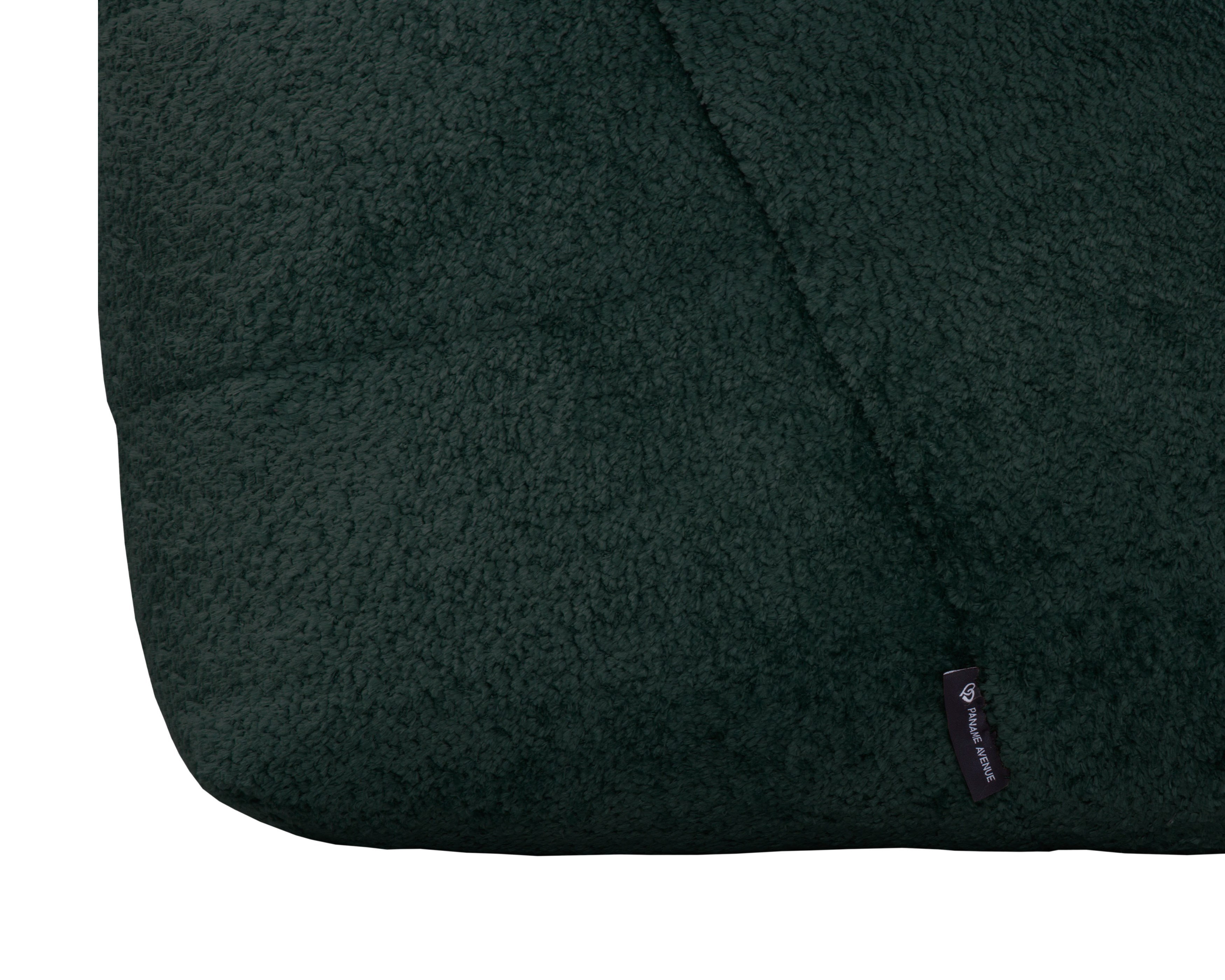 Fauteuil Moret en tissu chenille vert Paname Avenue, détail du label de la marque