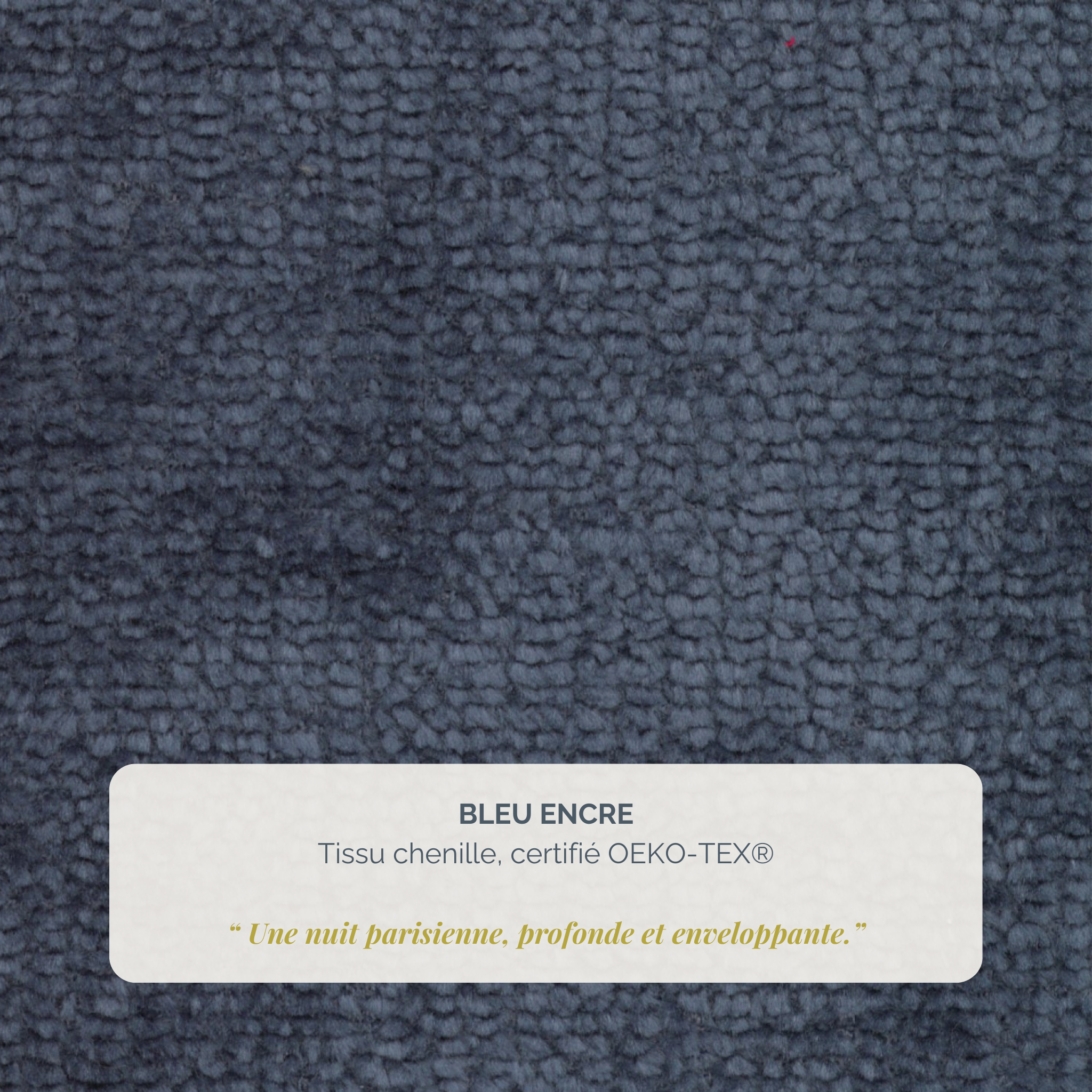 Lit coffre Rosiers 160x200 en tissu chenille bleu Paname Avenue, détail de la texture du revêtement