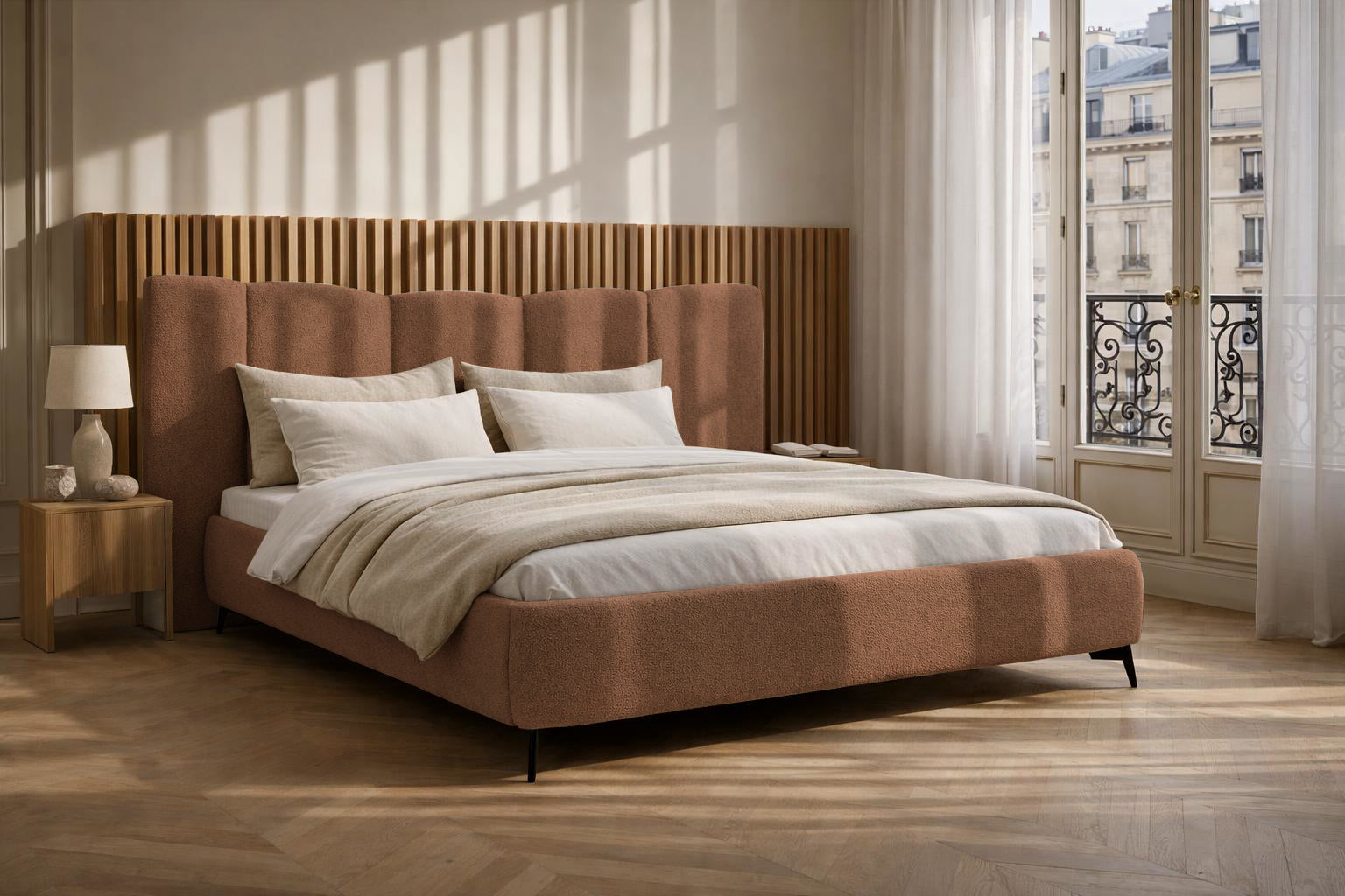 Lit coffre François Miron en tissu chenille terracotta Paname Avenue dans un décor inspiré de Paris