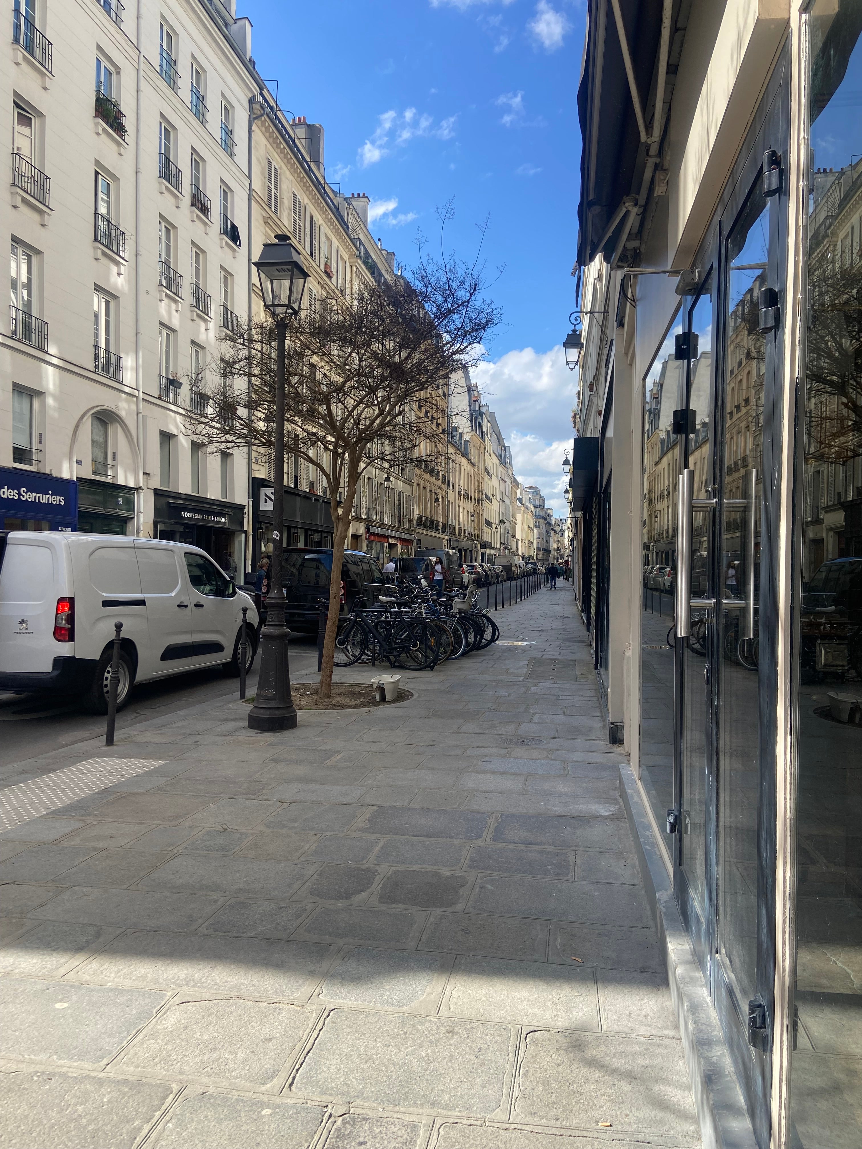 Rue Notre-Dame-de-Nazareth à Paris 3e dans le quartier Arts et Métiers dans l’univers Paname Avenue