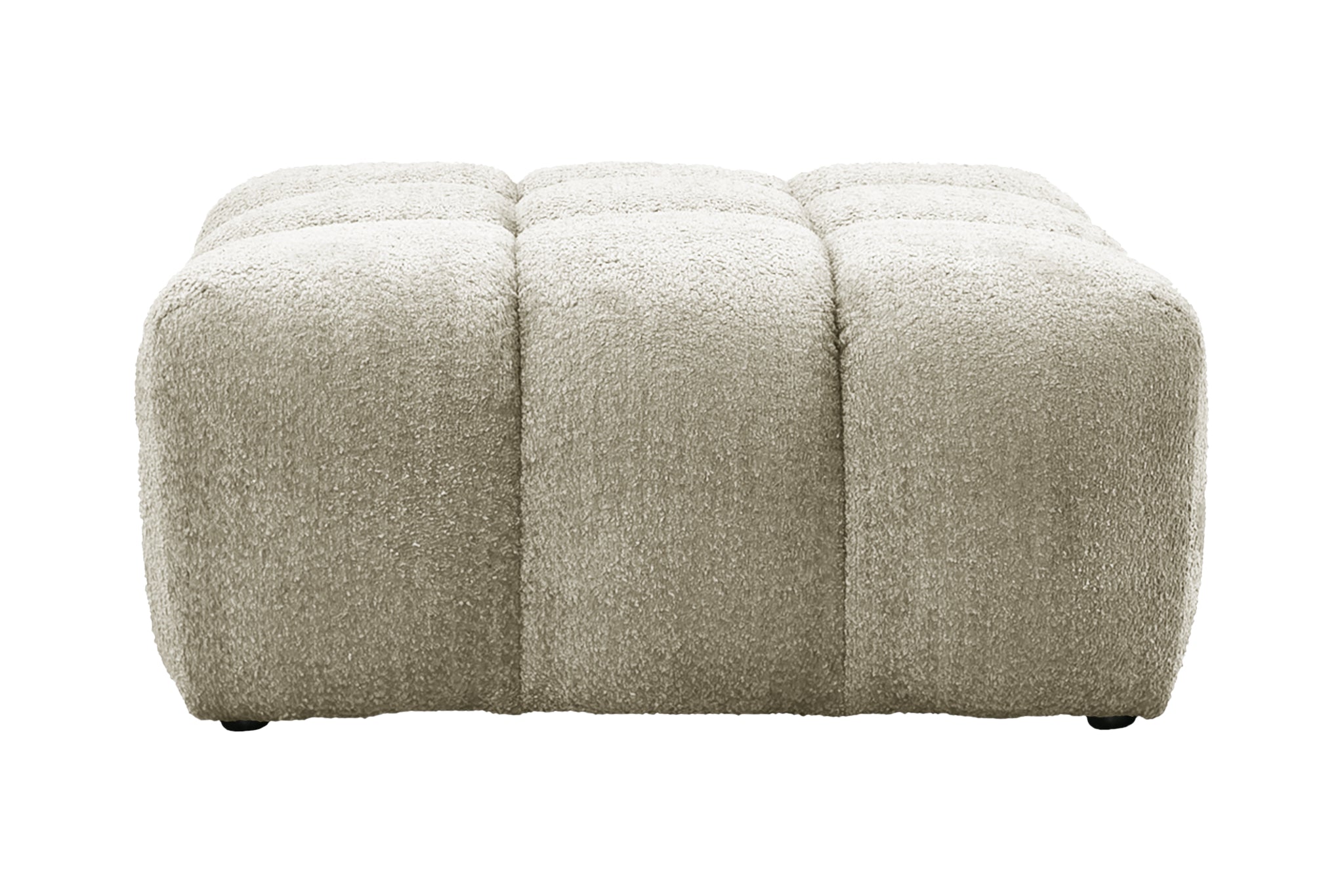 Pouf Taylor en tissu bouclette beige Paname Avenue, vue de face sur fond blanc