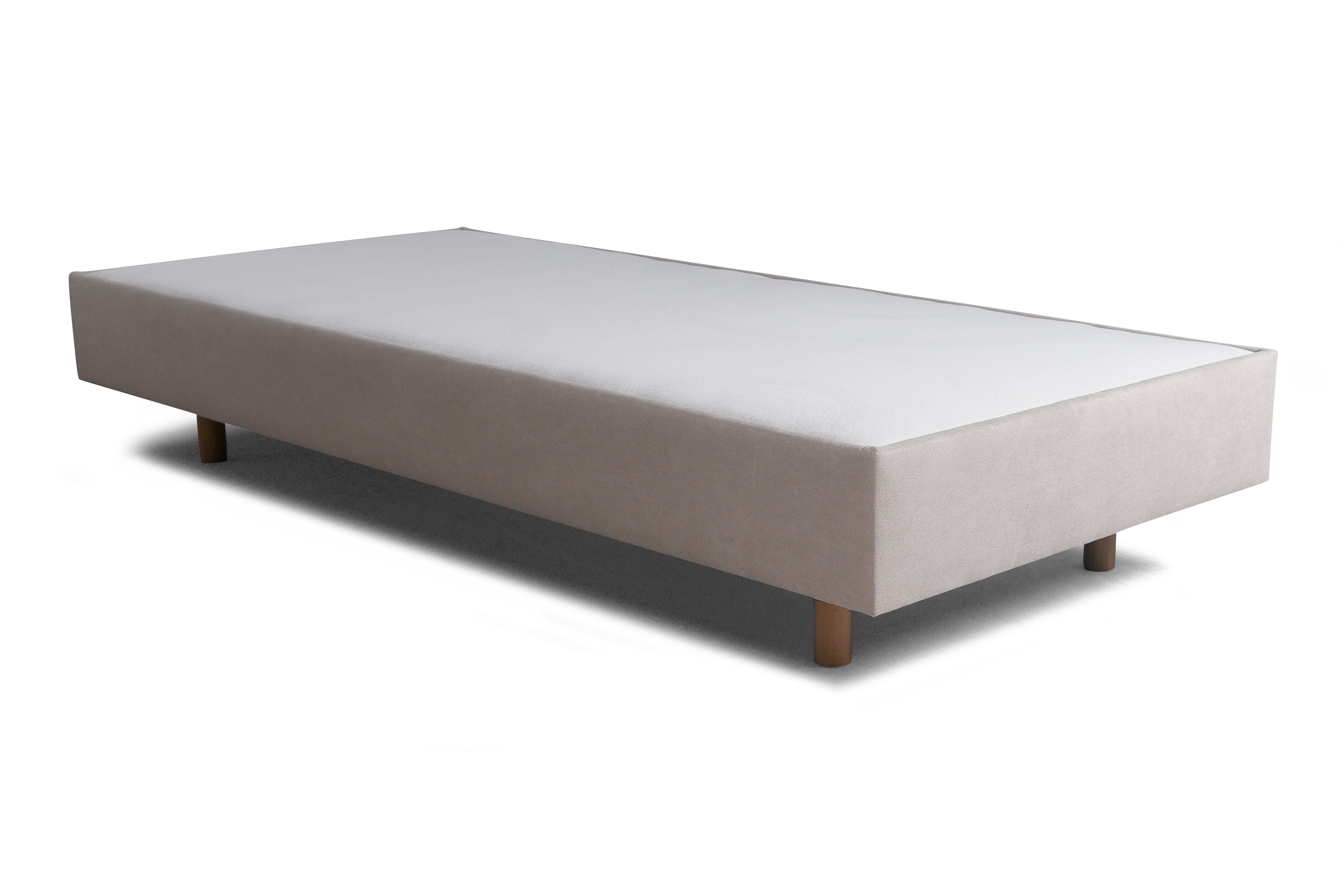 Sommier tapissier 70x200cm Richard-Lenoir beige masse décalée en vue 3/4 sur fond blanc de chez Paname Avenue 